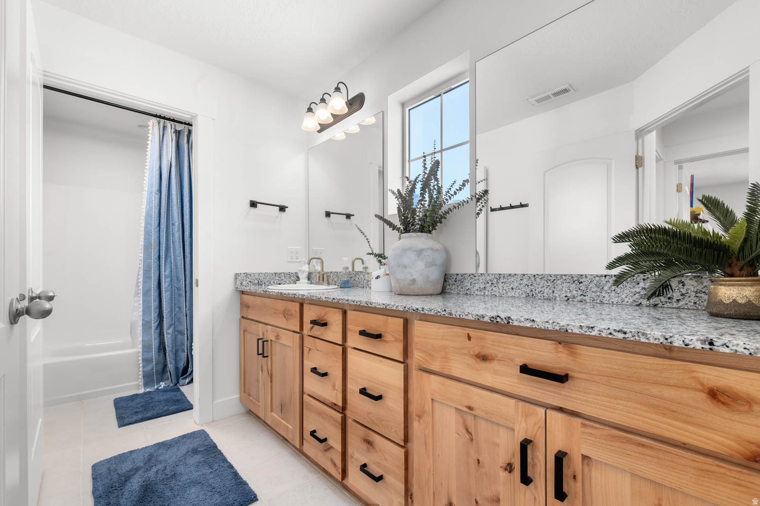 WHITING FARMS - Residential