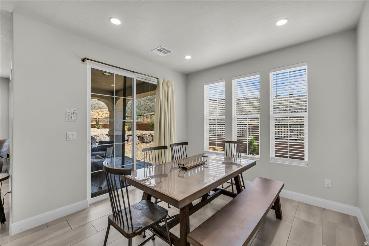 ESCONDIDO AT SIENNA - Residential