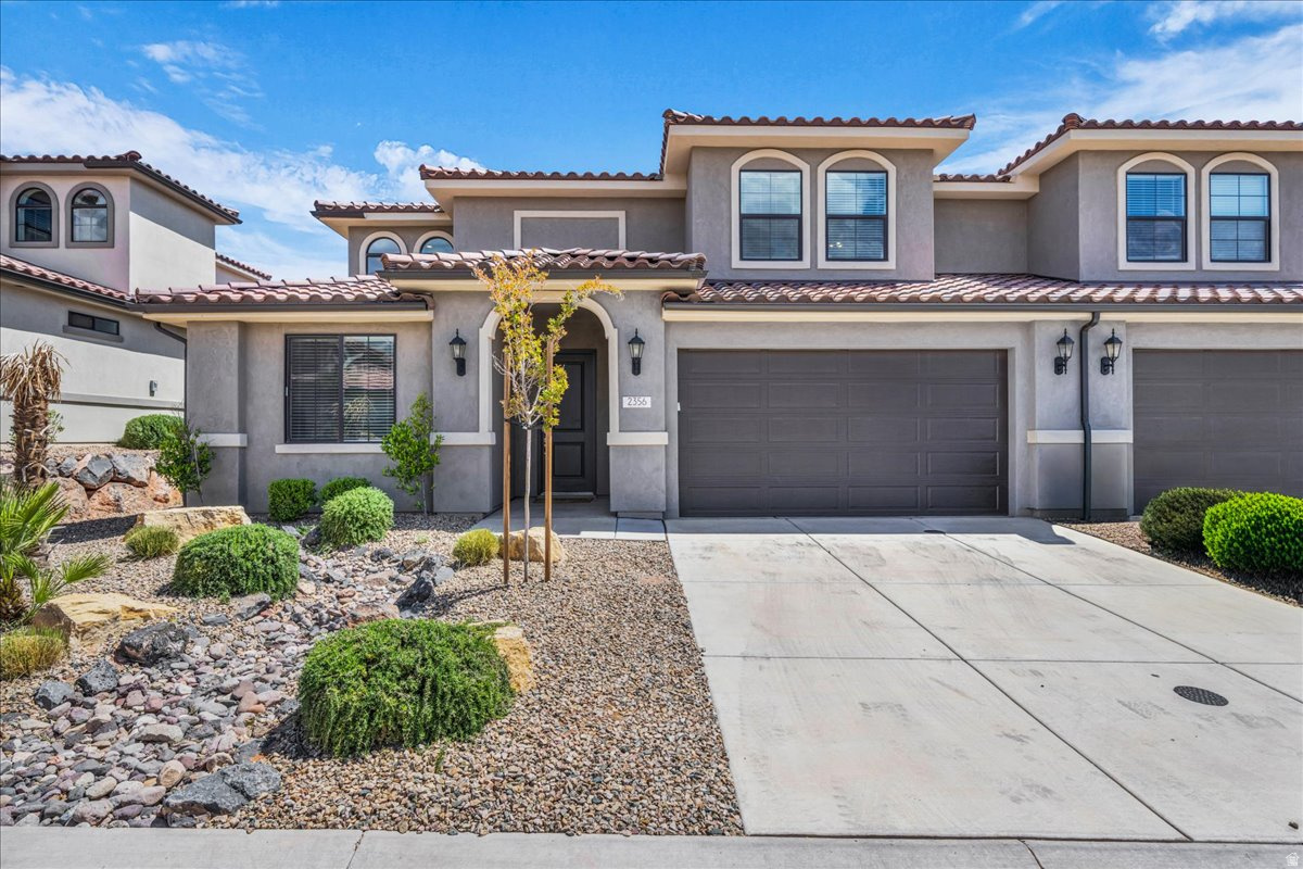 ESCONDIDO AT SIENNA - Residential