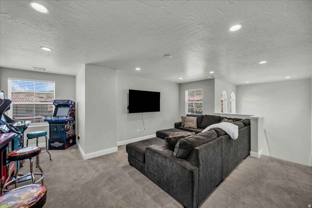ESCONDIDO AT SIENNA - Residential