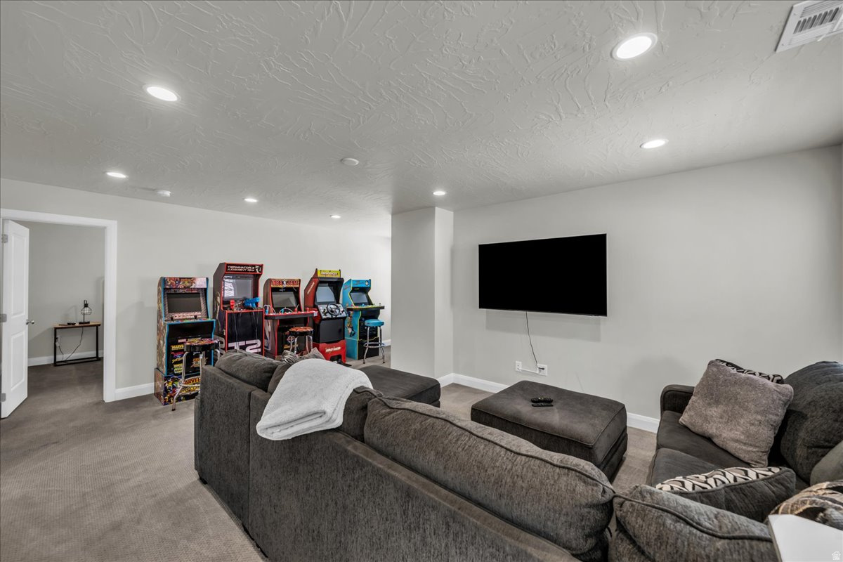 ESCONDIDO AT SIENNA - Residential