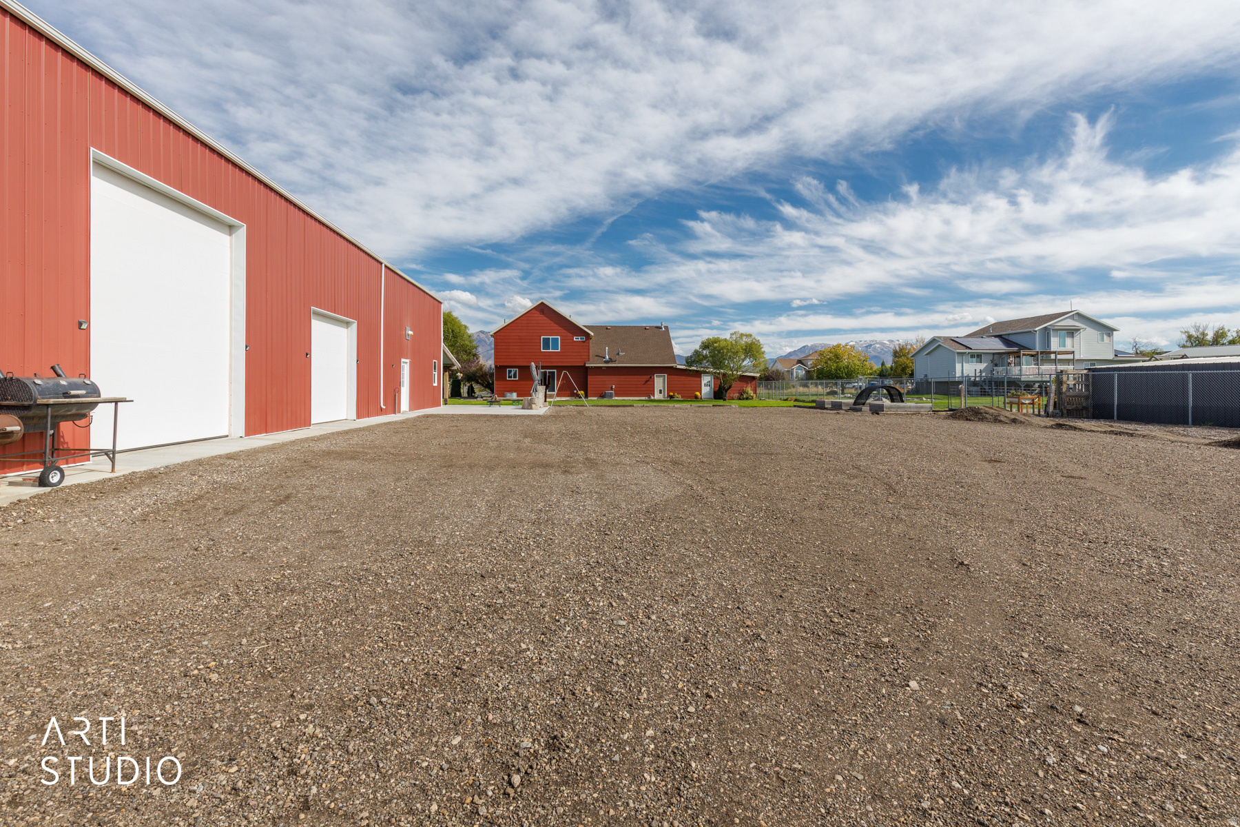 REGAL COUNTRY ESTATE - Residential