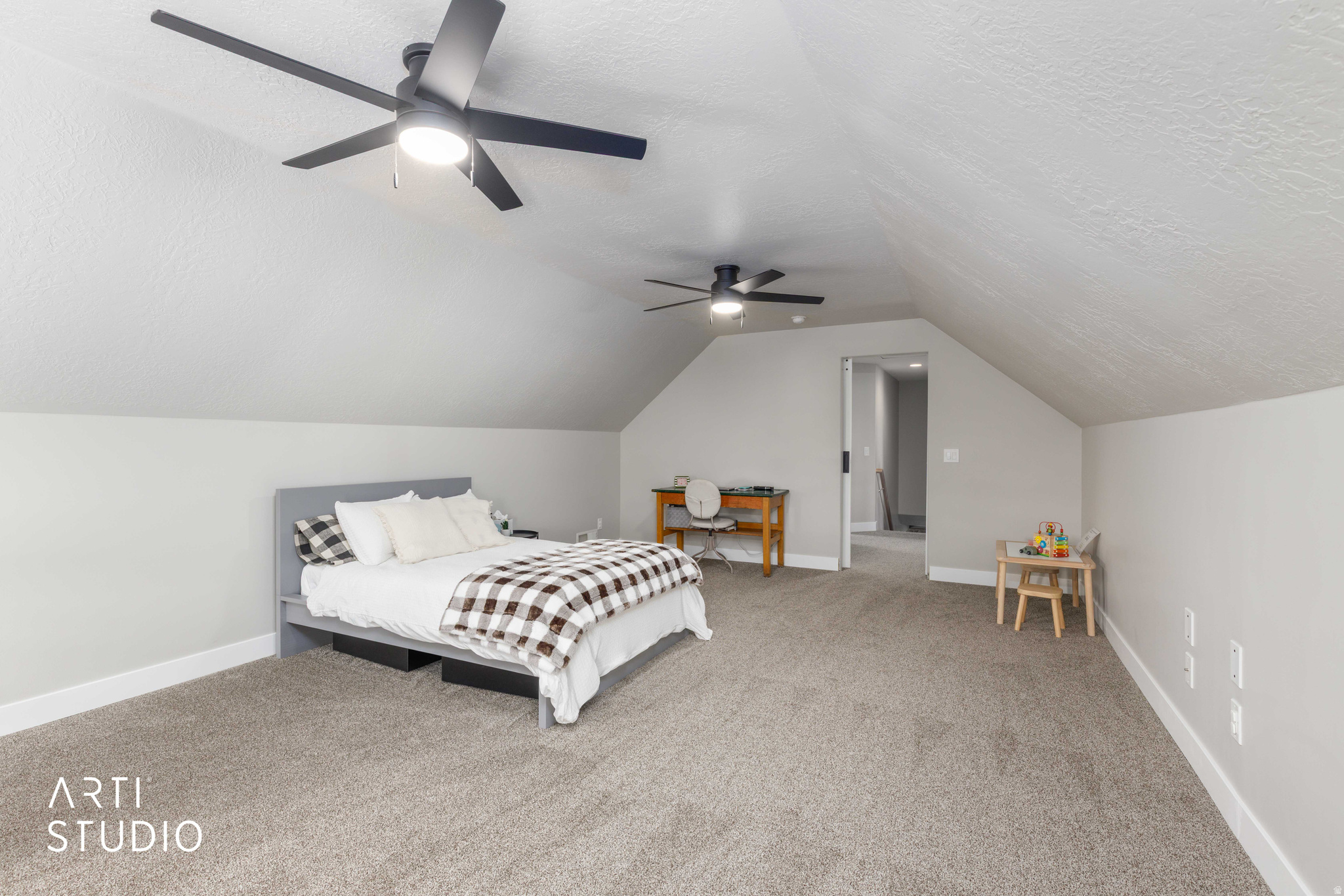 REGAL COUNTRY ESTATE - Residential