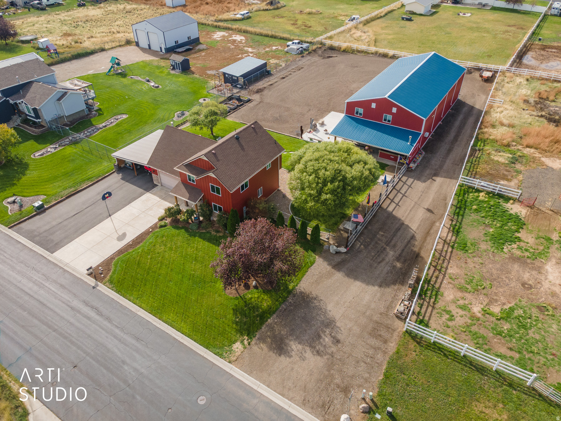 REGAL COUNTRY ESTATE - Residential