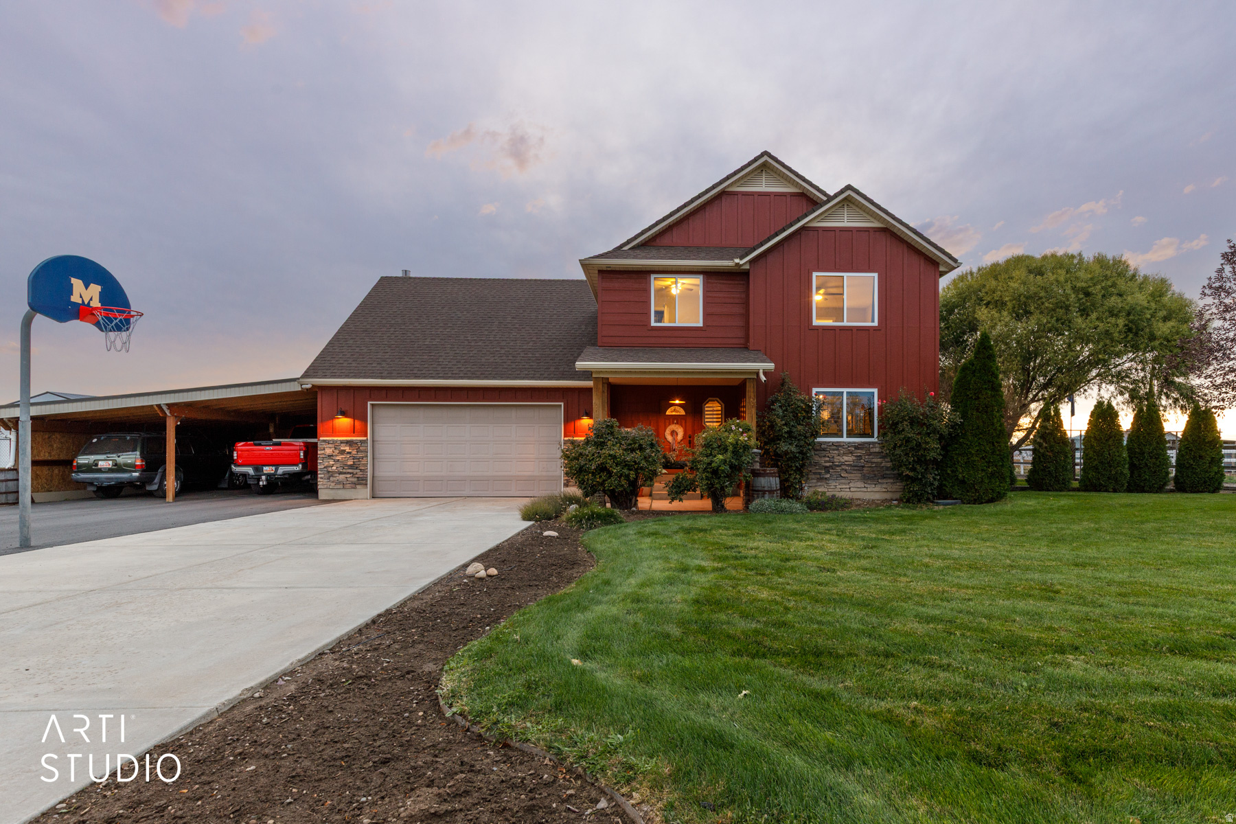 REGAL COUNTRY ESTATE - Residential