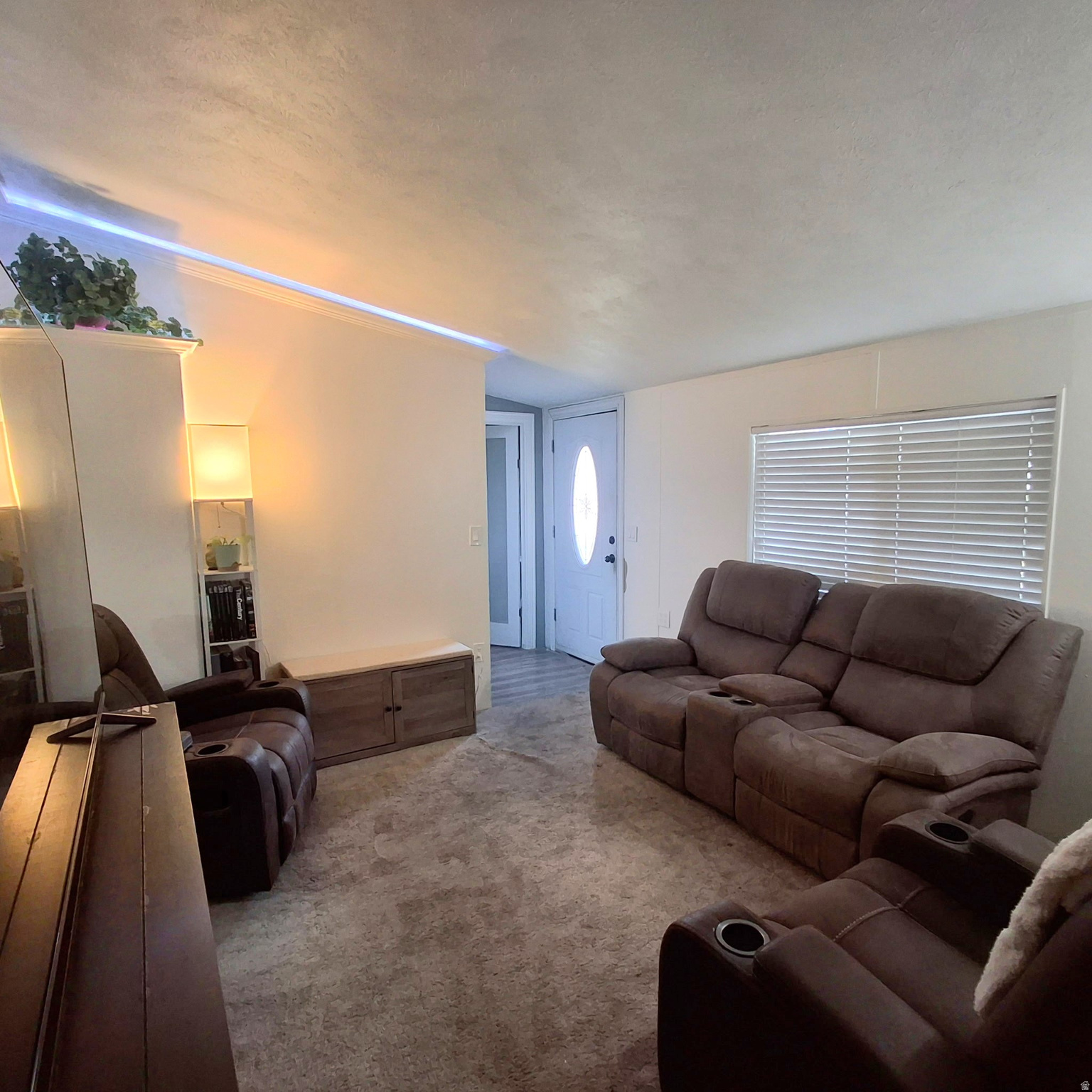 MEADOWBROOK - Residential