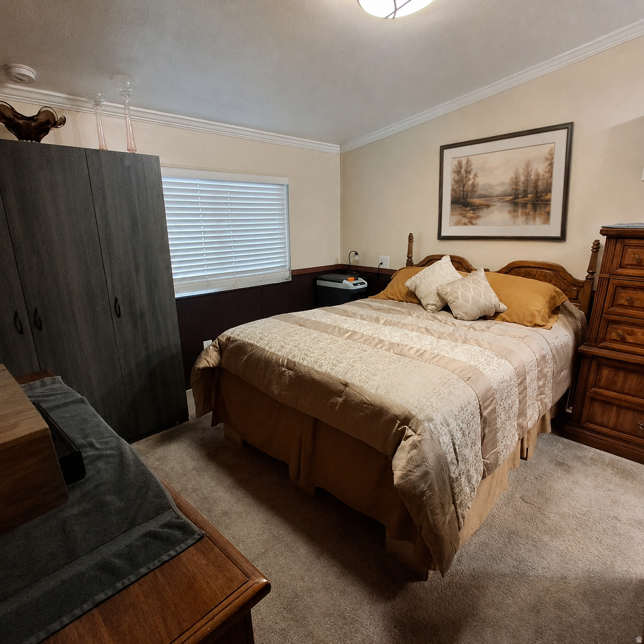 MEADOWBROOK - Residential