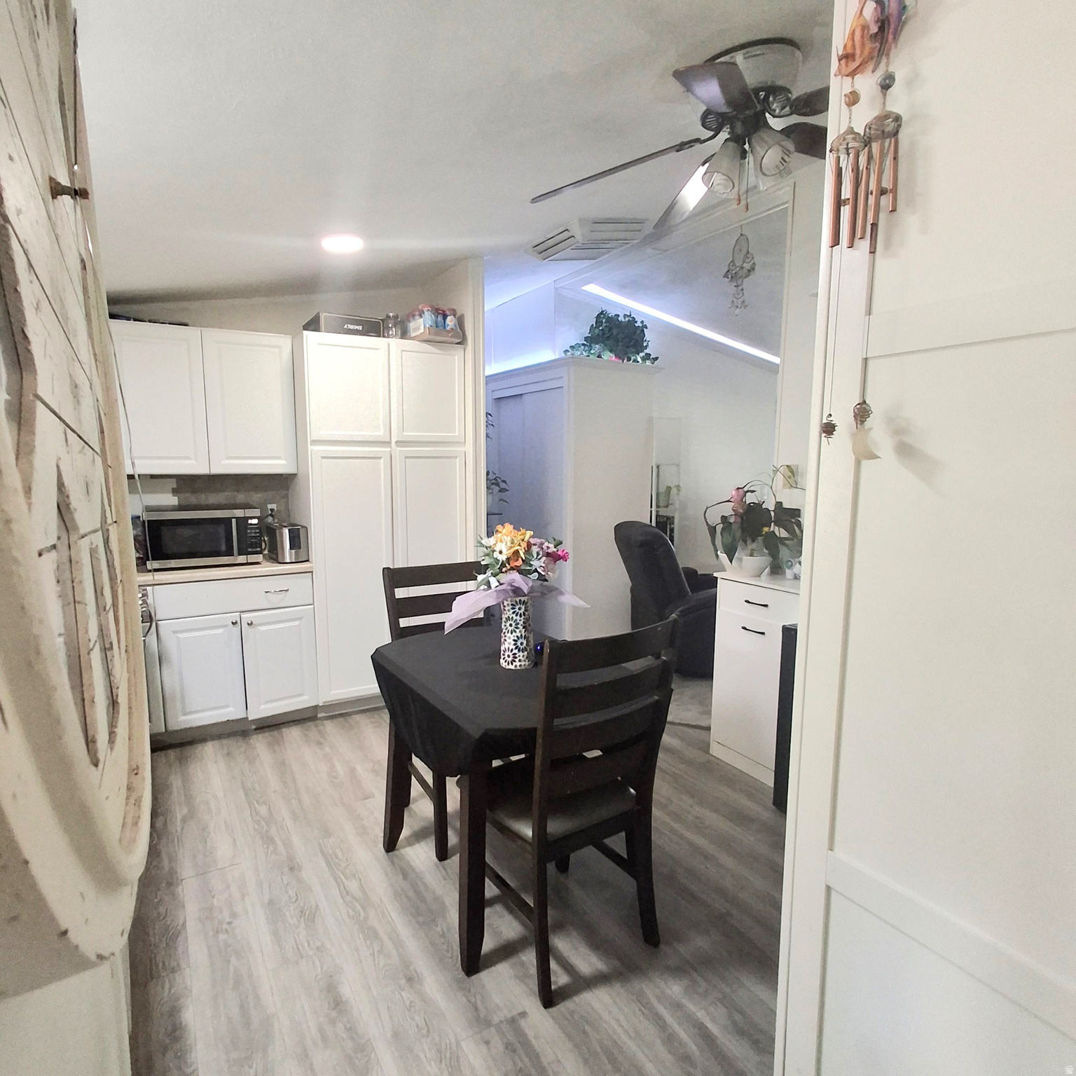MEADOWBROOK - Residential
