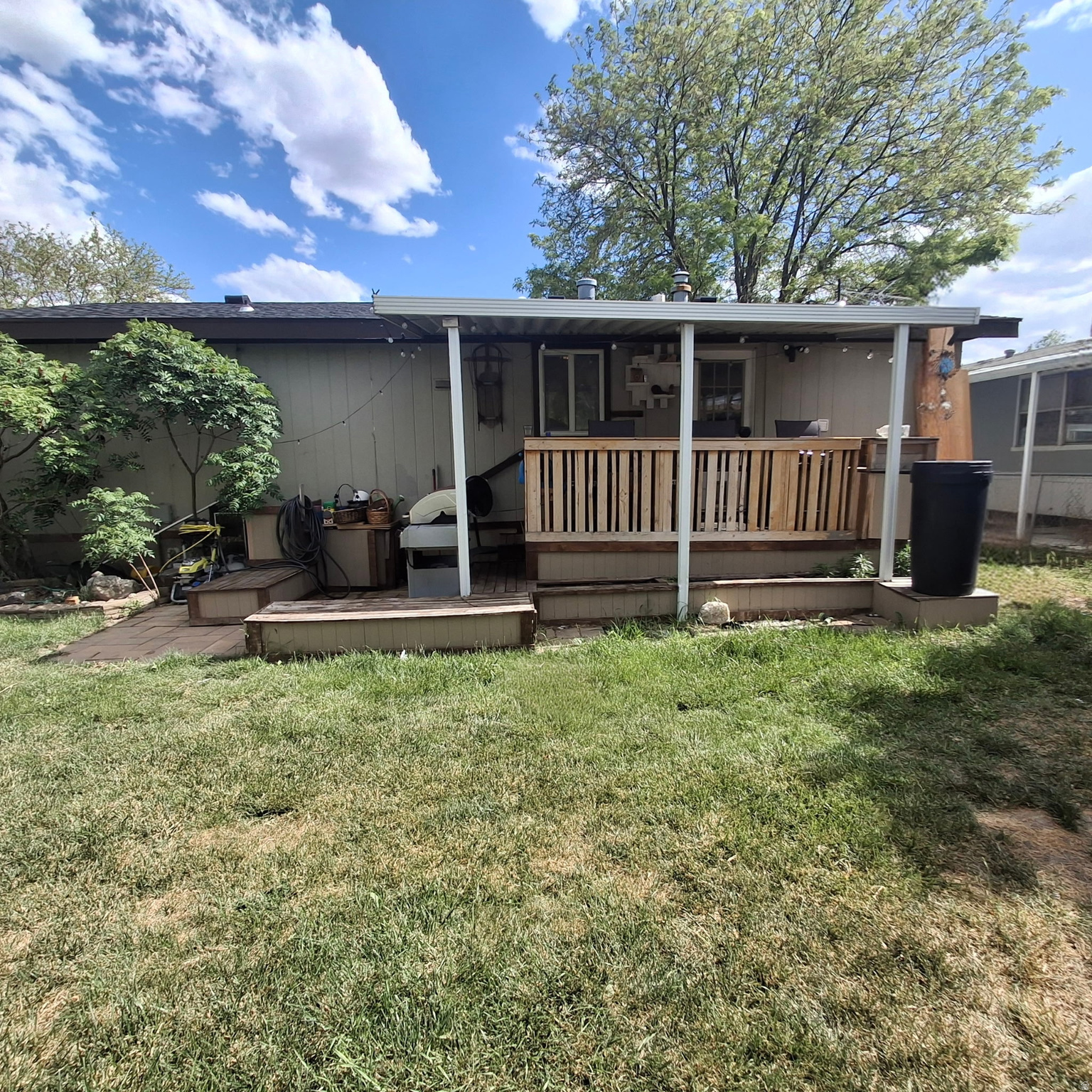 MEADOWBROOK - Residential