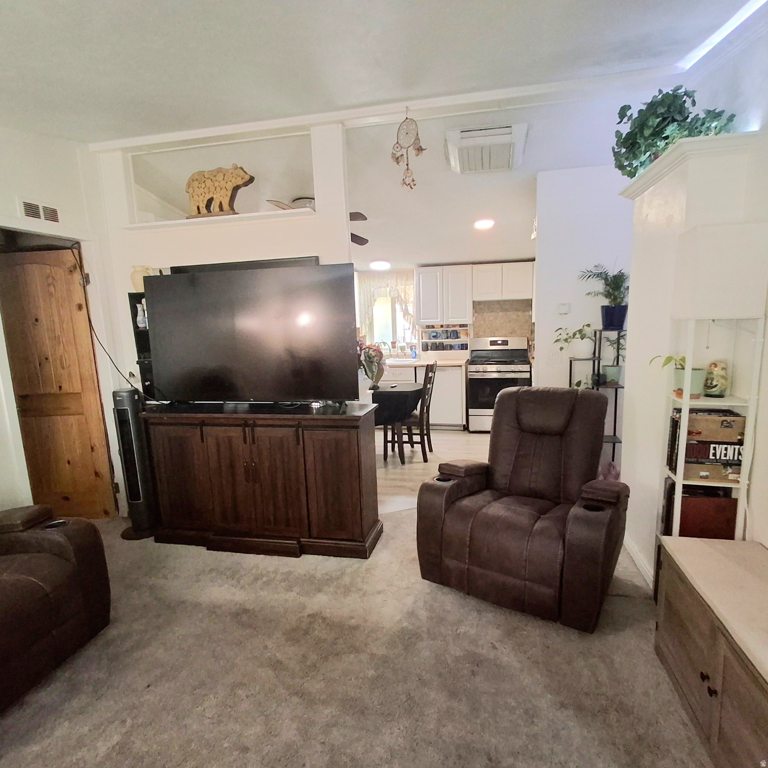 MEADOWBROOK - Residential