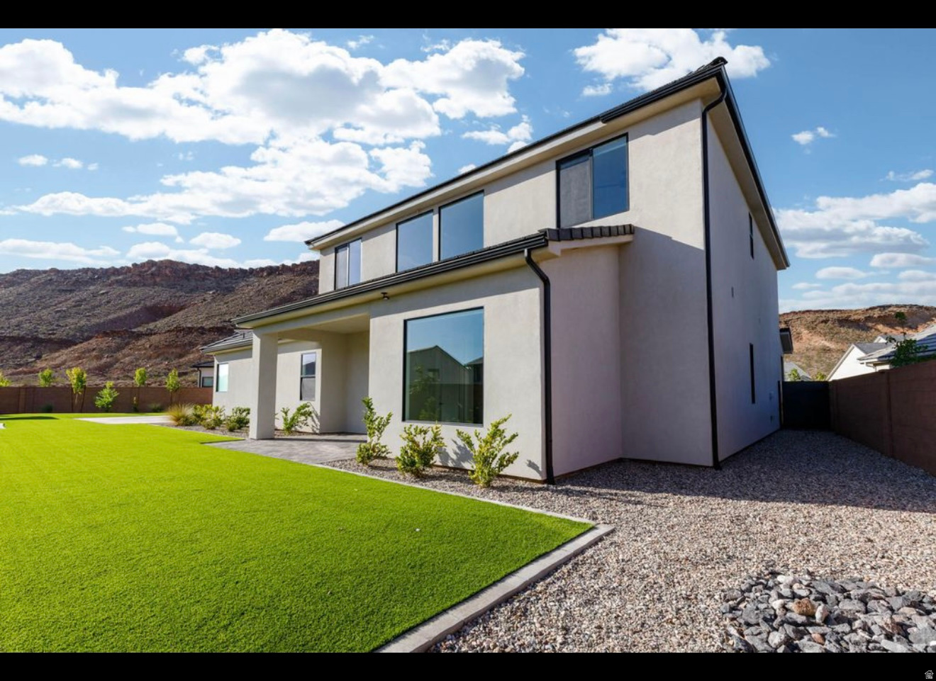 RED MESA AT SUNRISE VALLEY 3 - Residential