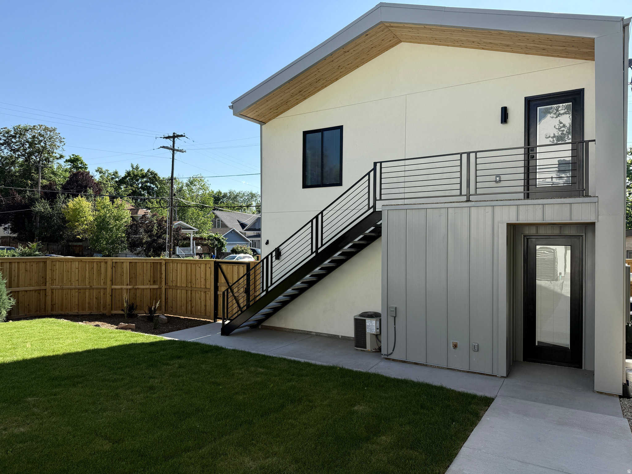 BELMONT SUB - Residential