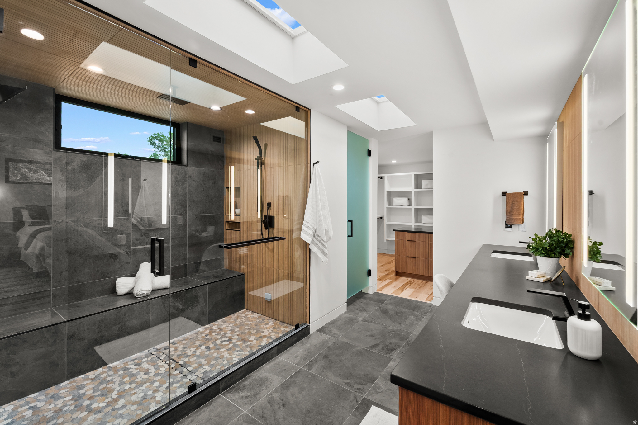 BELMONT SUB - Residential