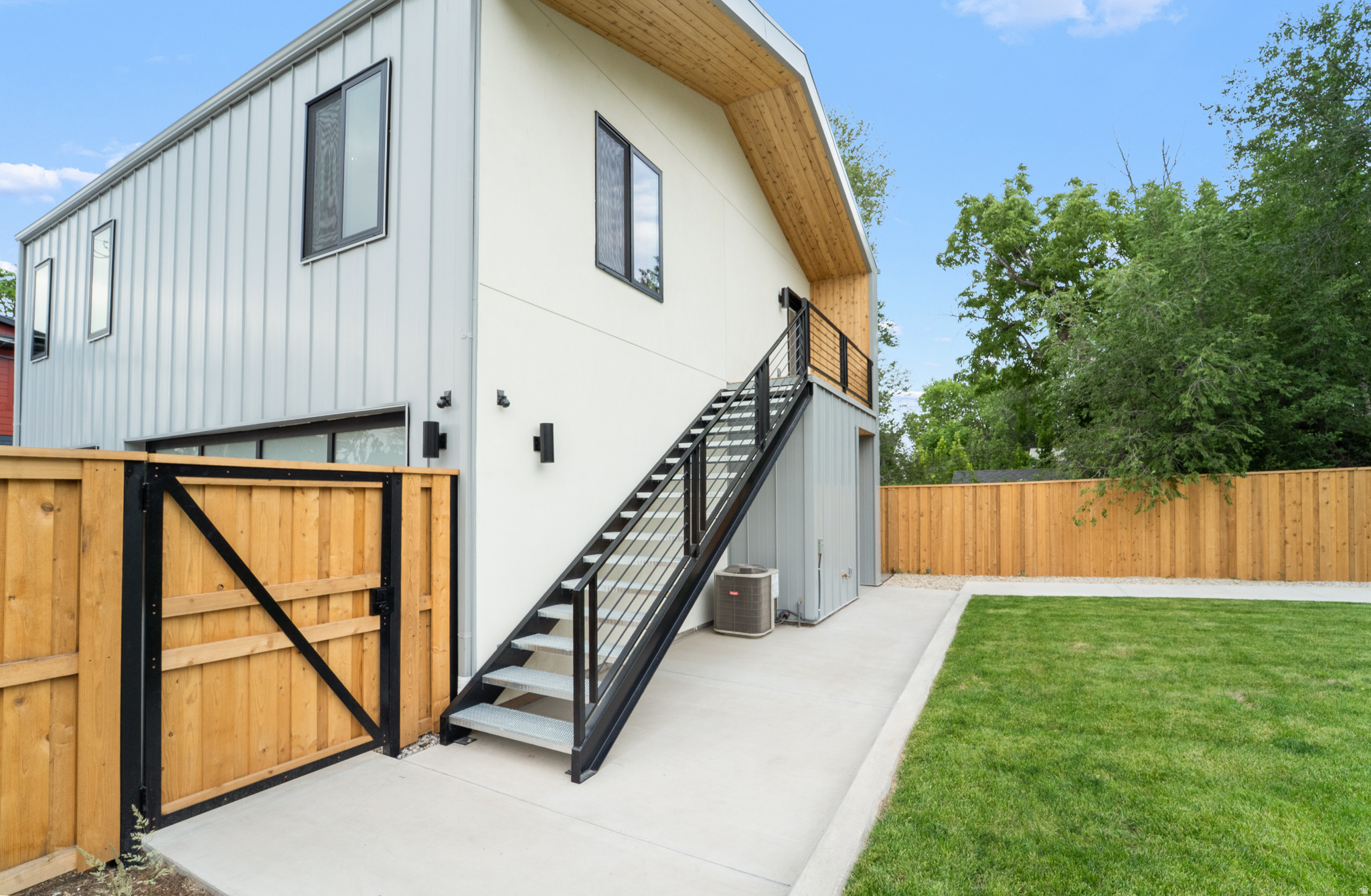 BELMONT SUB - Residential