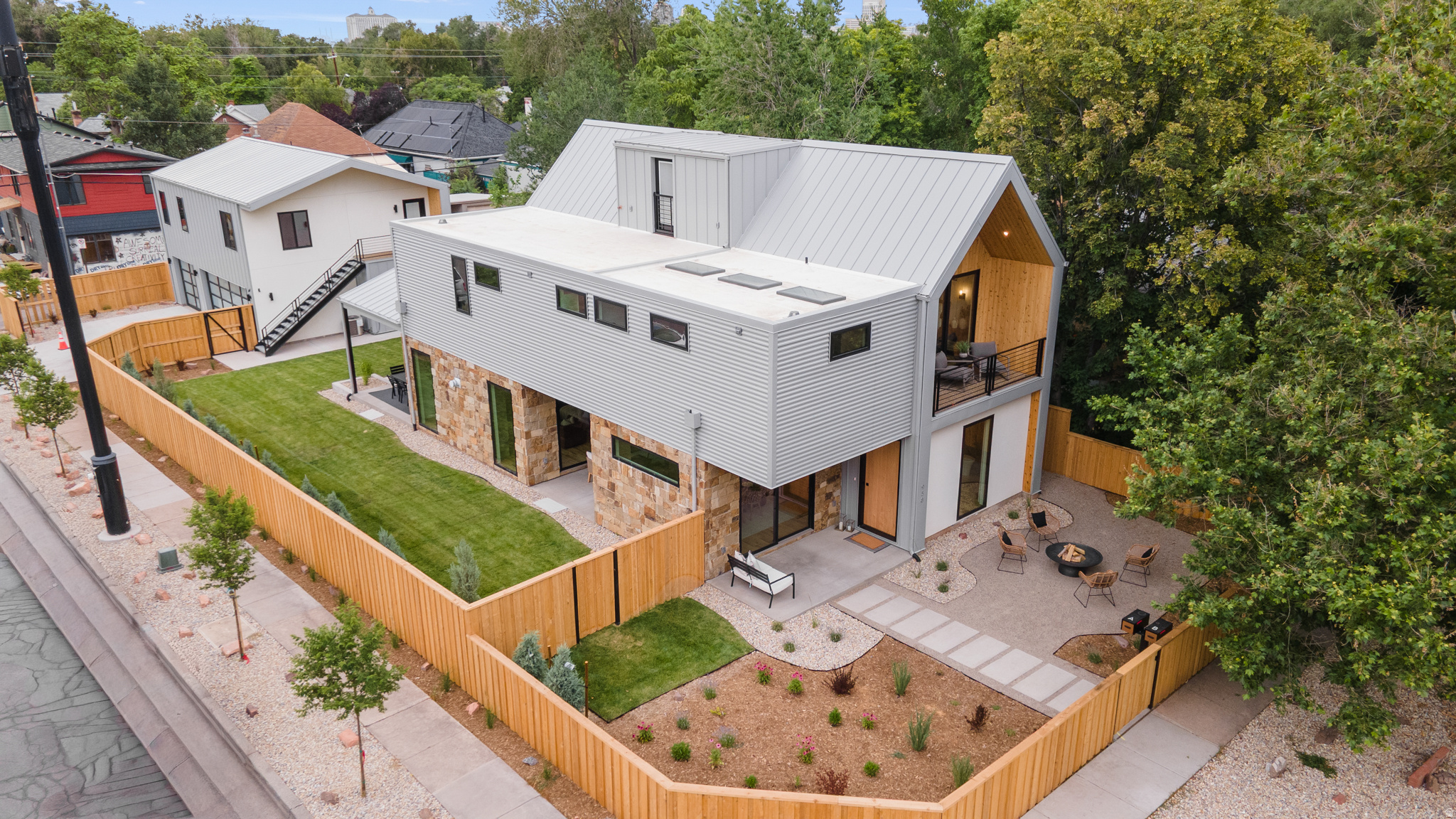 BELMONT SUB - Residential