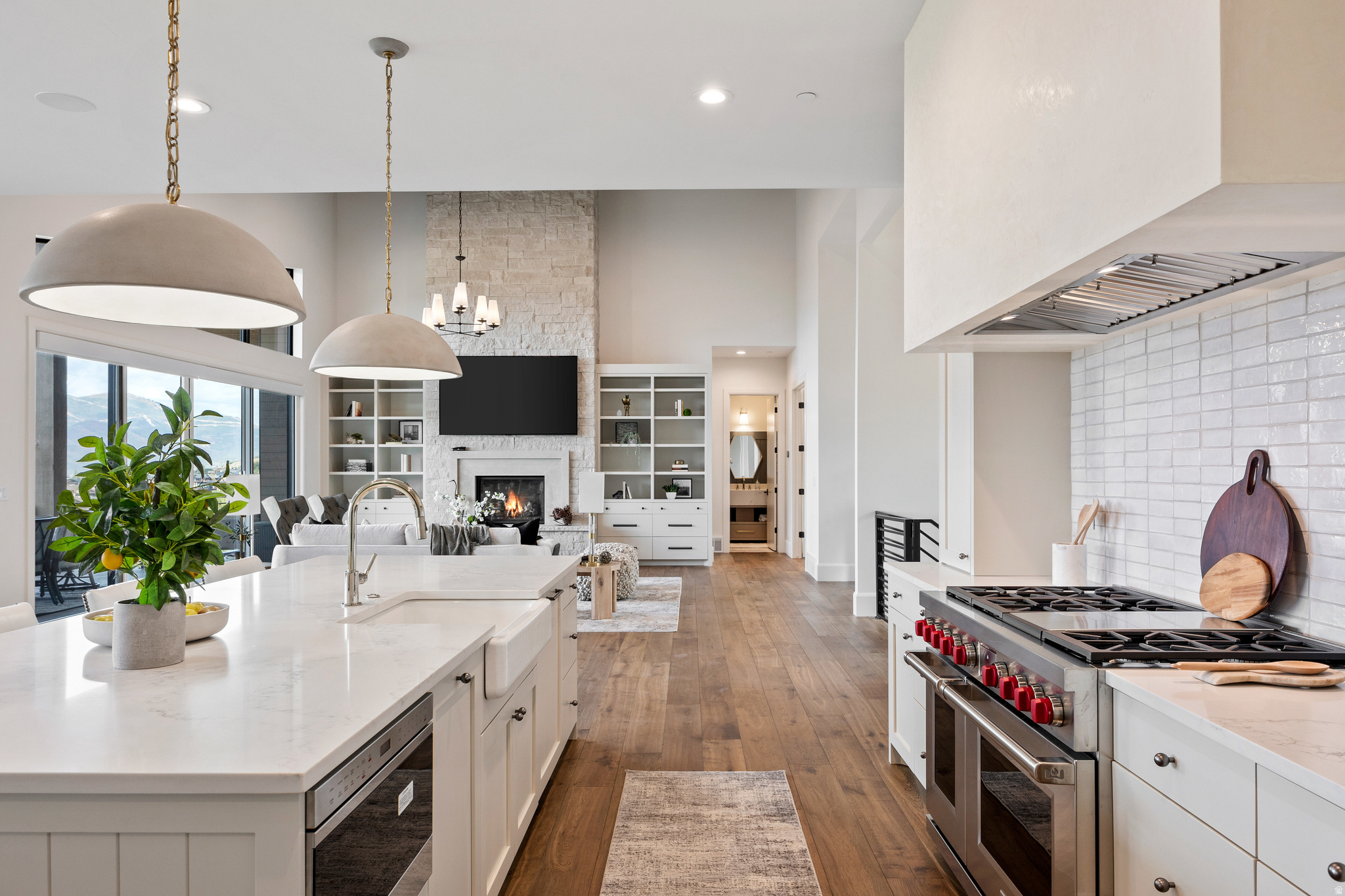 RED LEDGES - Residential
