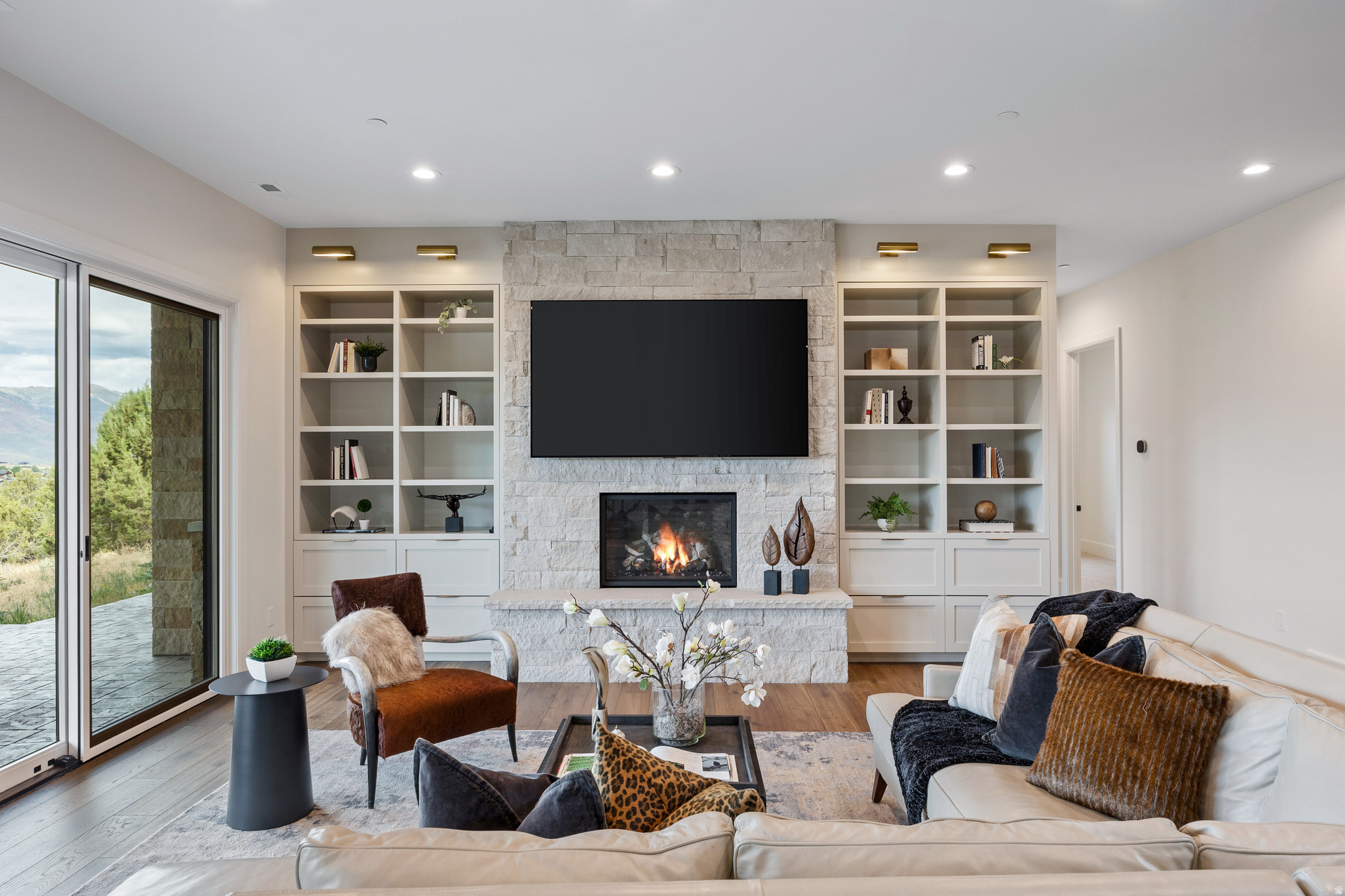 RED LEDGES - Residential