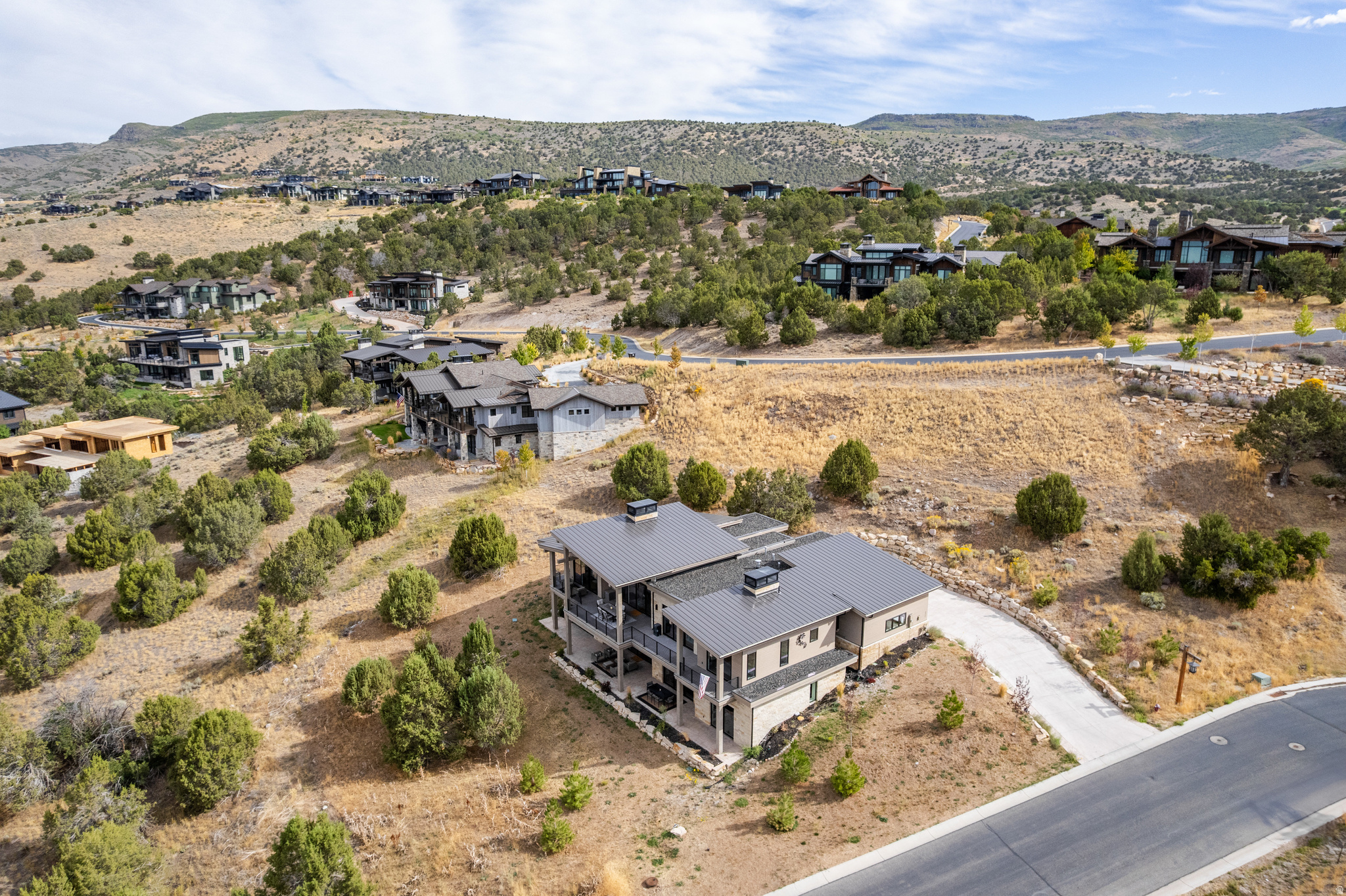 RED LEDGES - Residential