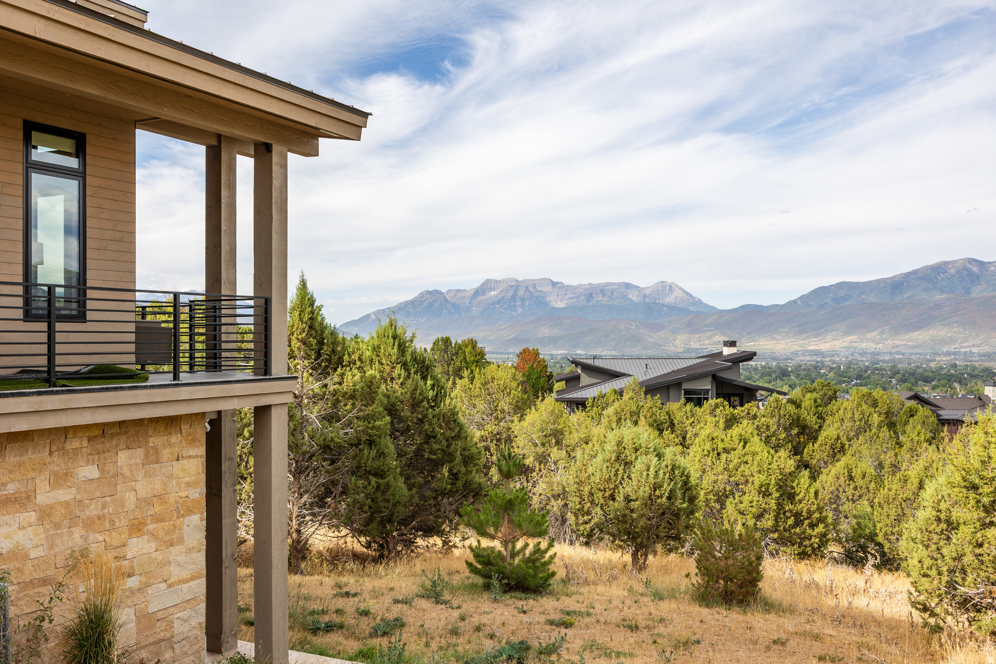 RED LEDGES - Residential