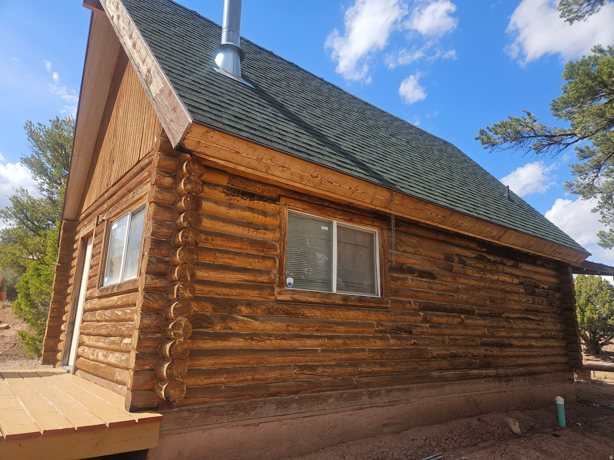 ROBBER'S ROOST - Residential