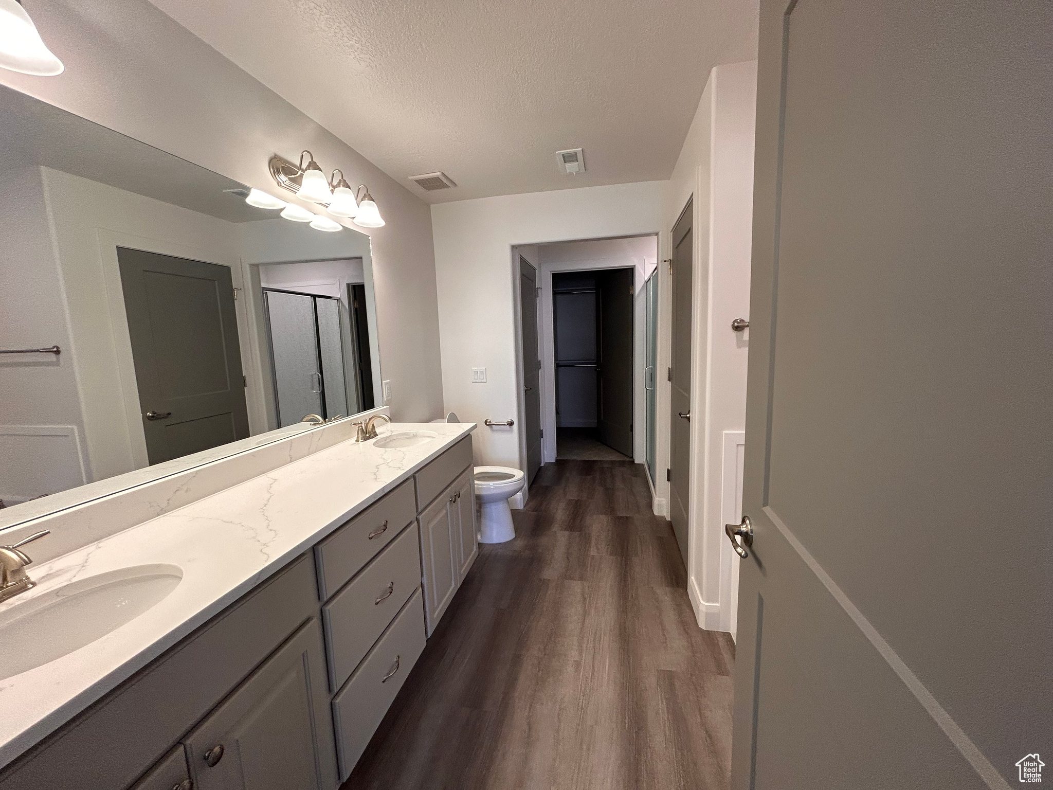 HEARTHSTONE VILLAS - Residential
