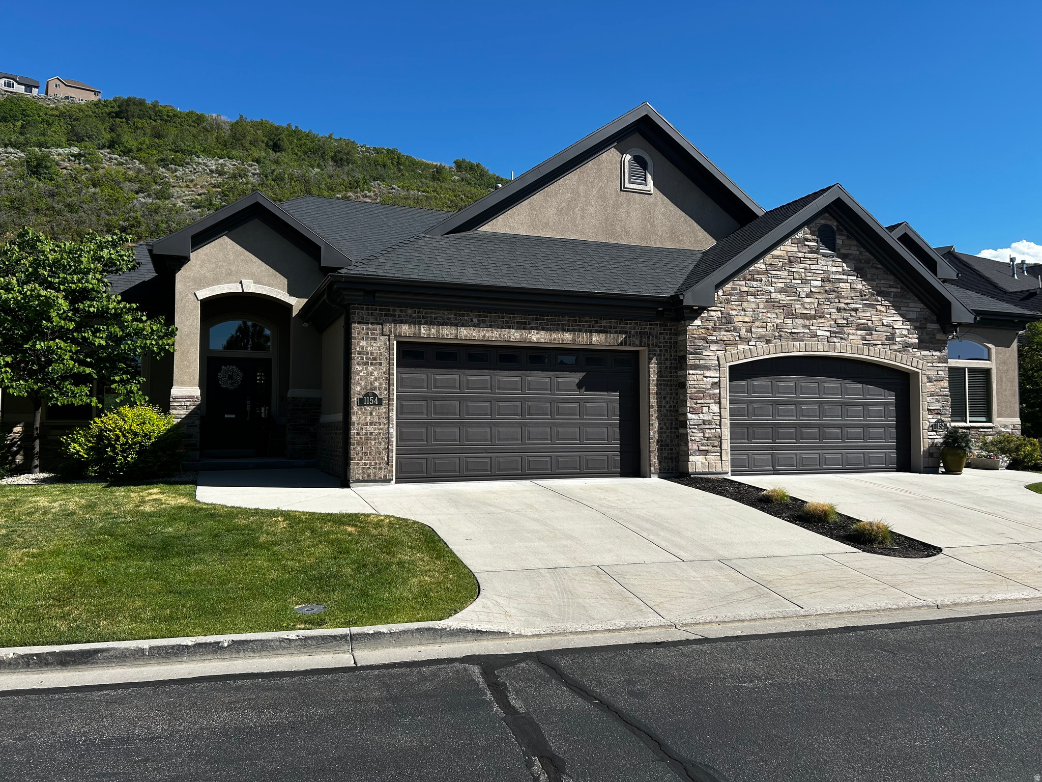 SUNSET RIDGE AT SOUTH MOUNTAIN - Residential