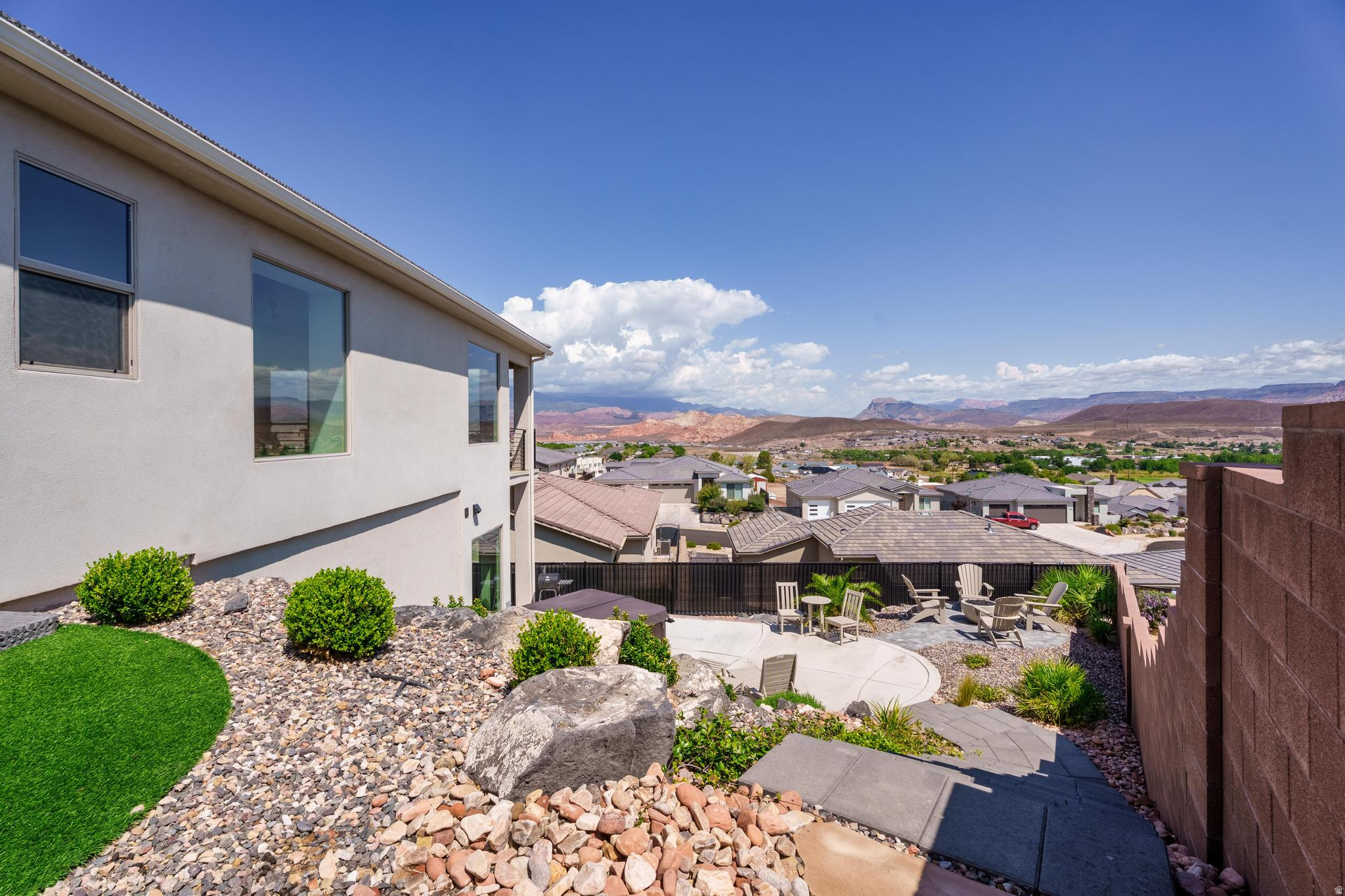 ZION VISTA - Residential