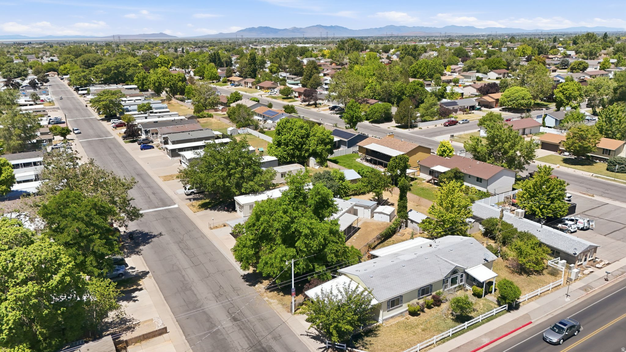 SUNDOWN MANUFACTURED HOME COMMUNITY - Residential