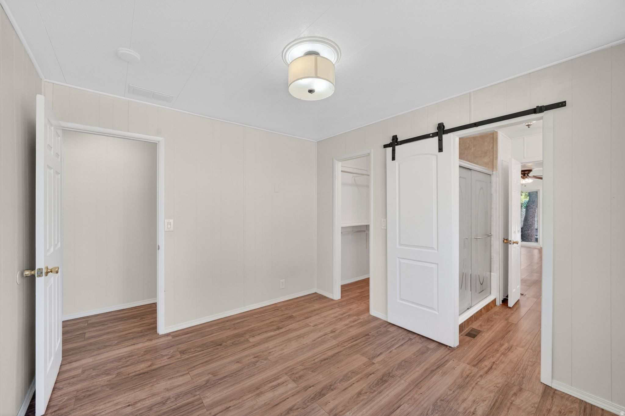 SUNDOWN MANUFACTURED HOME COMMUNITY - Residential