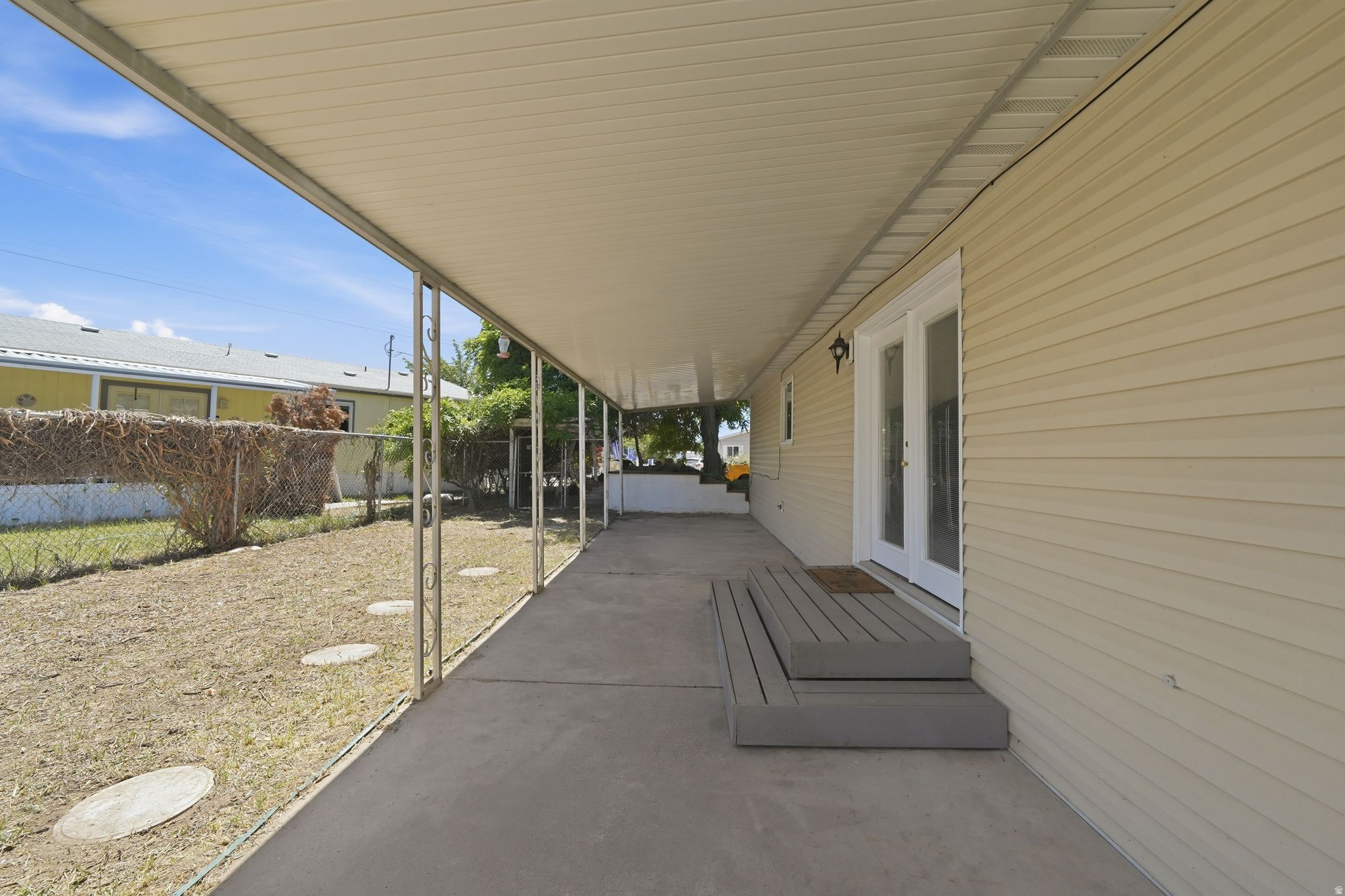 SUNDOWN MANUFACTURED HOME COMMUNITY - Residential