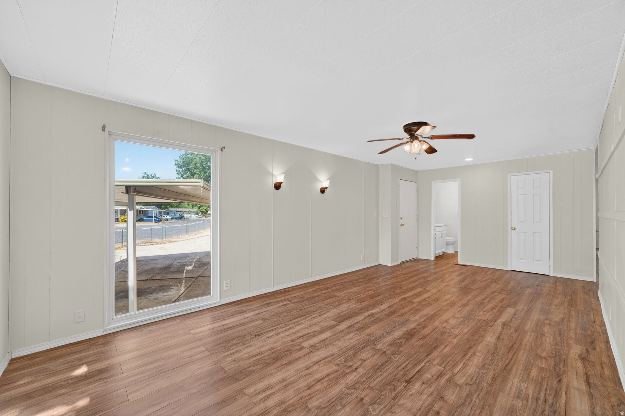 SUNDOWN MANUFACTURED HOME COMMUNITY - Residential