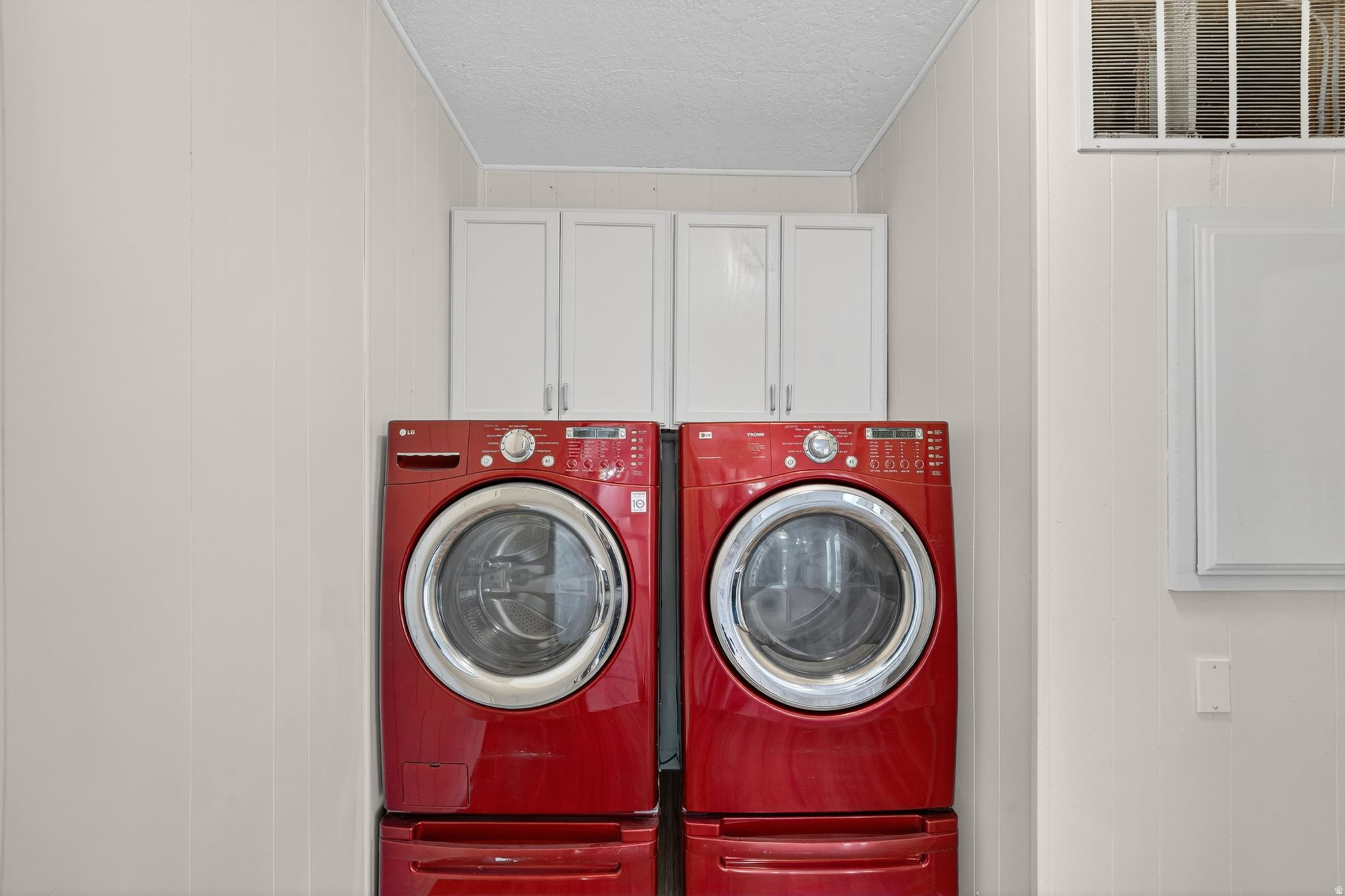 SUNDOWN MANUFACTURED HOME COMMUNITY - Residential