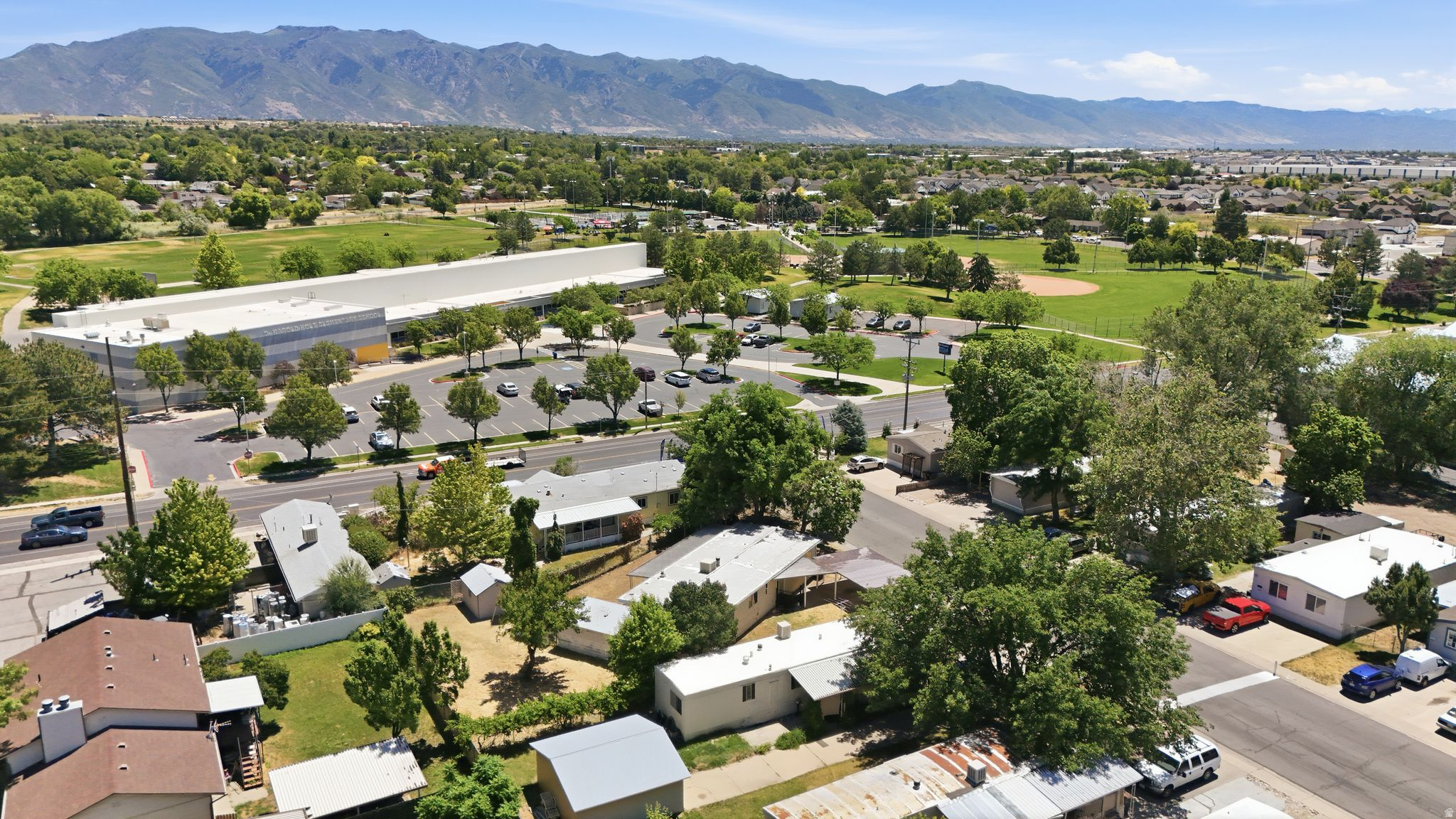 SUNDOWN MANUFACTURED HOME COMMUNITY - Residential