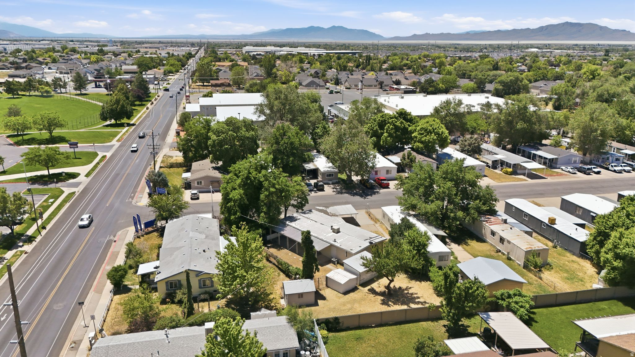 SUNDOWN MANUFACTURED HOME COMMUNITY - Residential