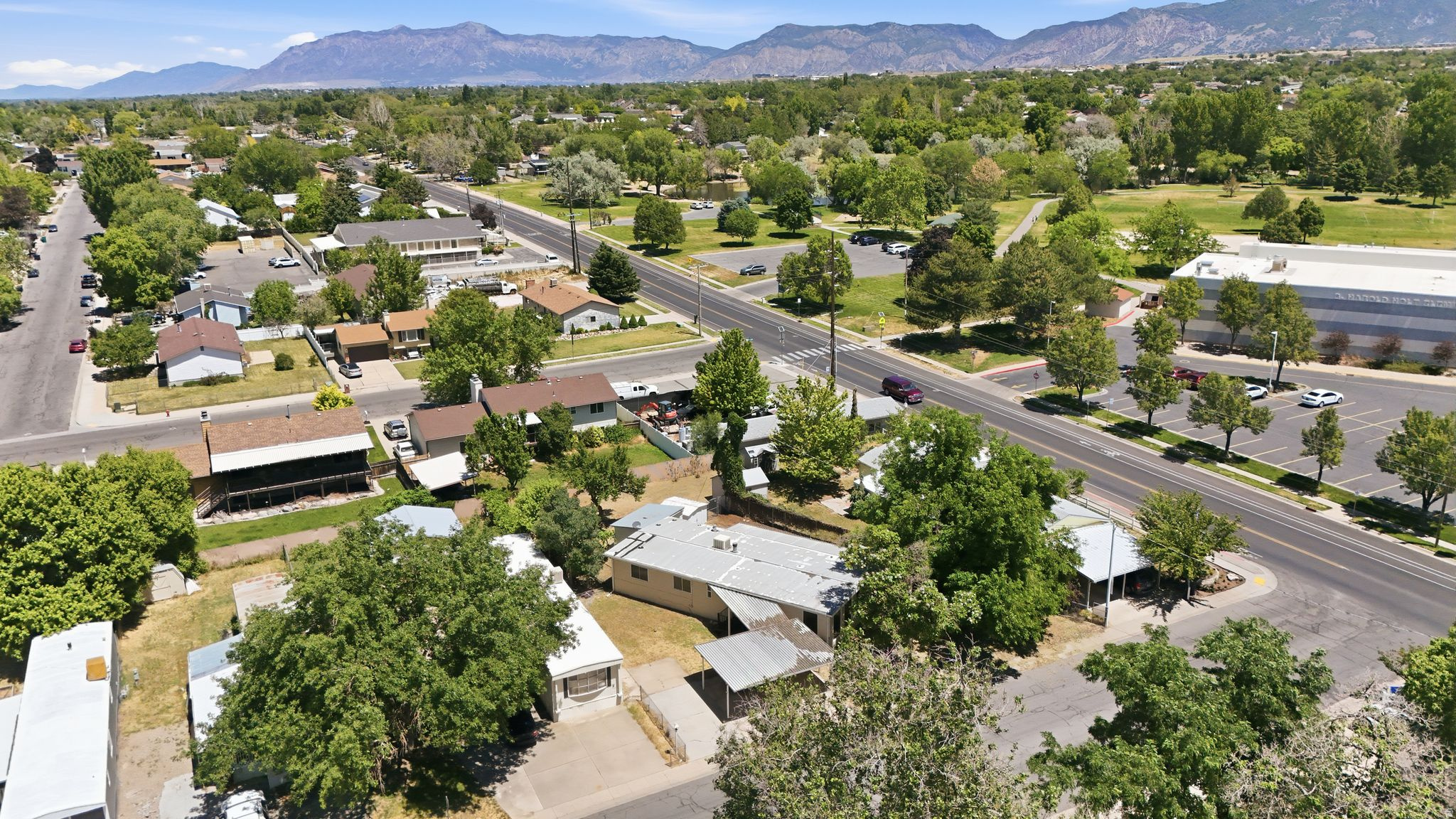 SUNDOWN MANUFACTURED HOME COMMUNITY - Residential