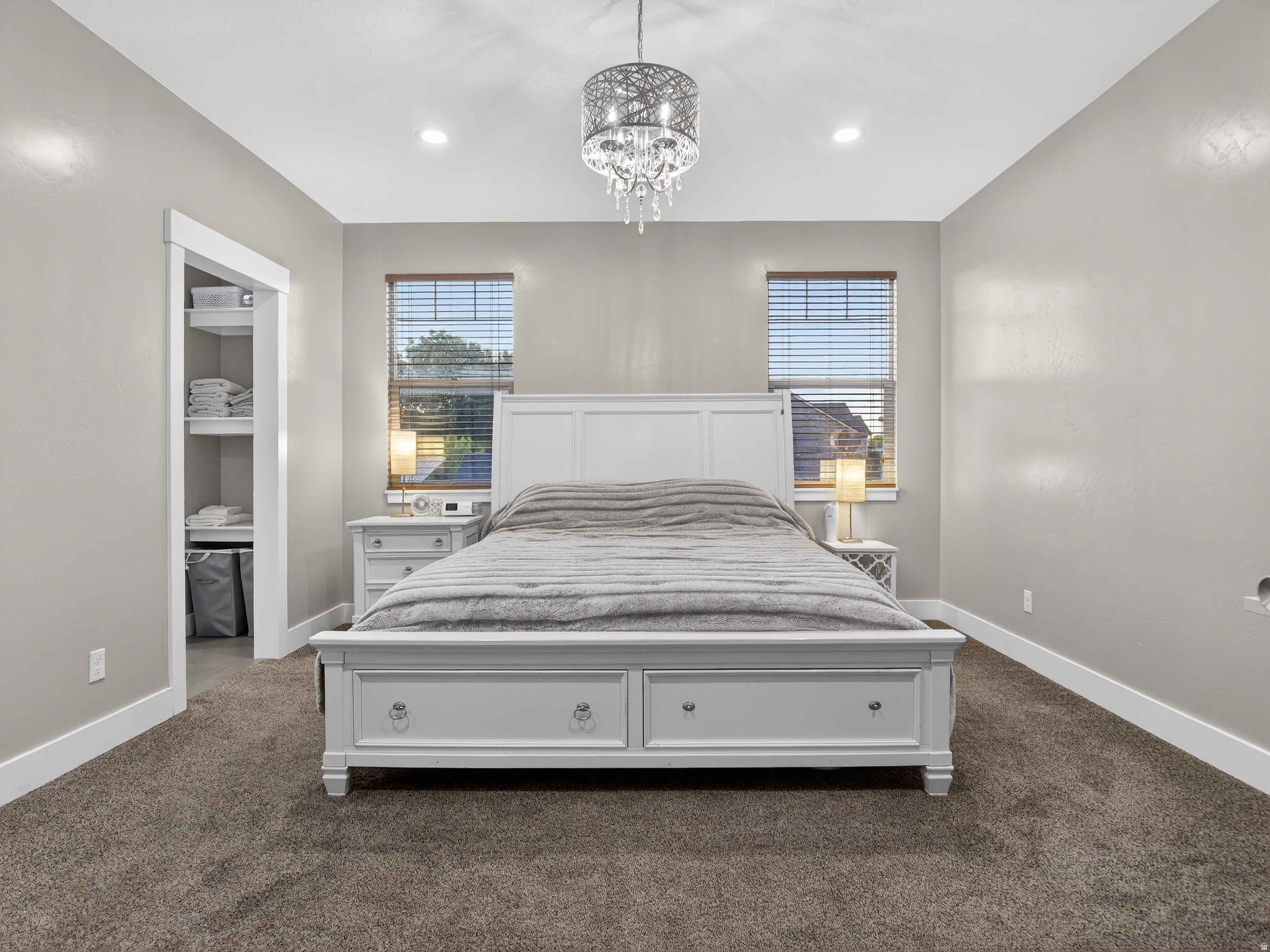THE MOUNTAIN VIEW ES - Residential