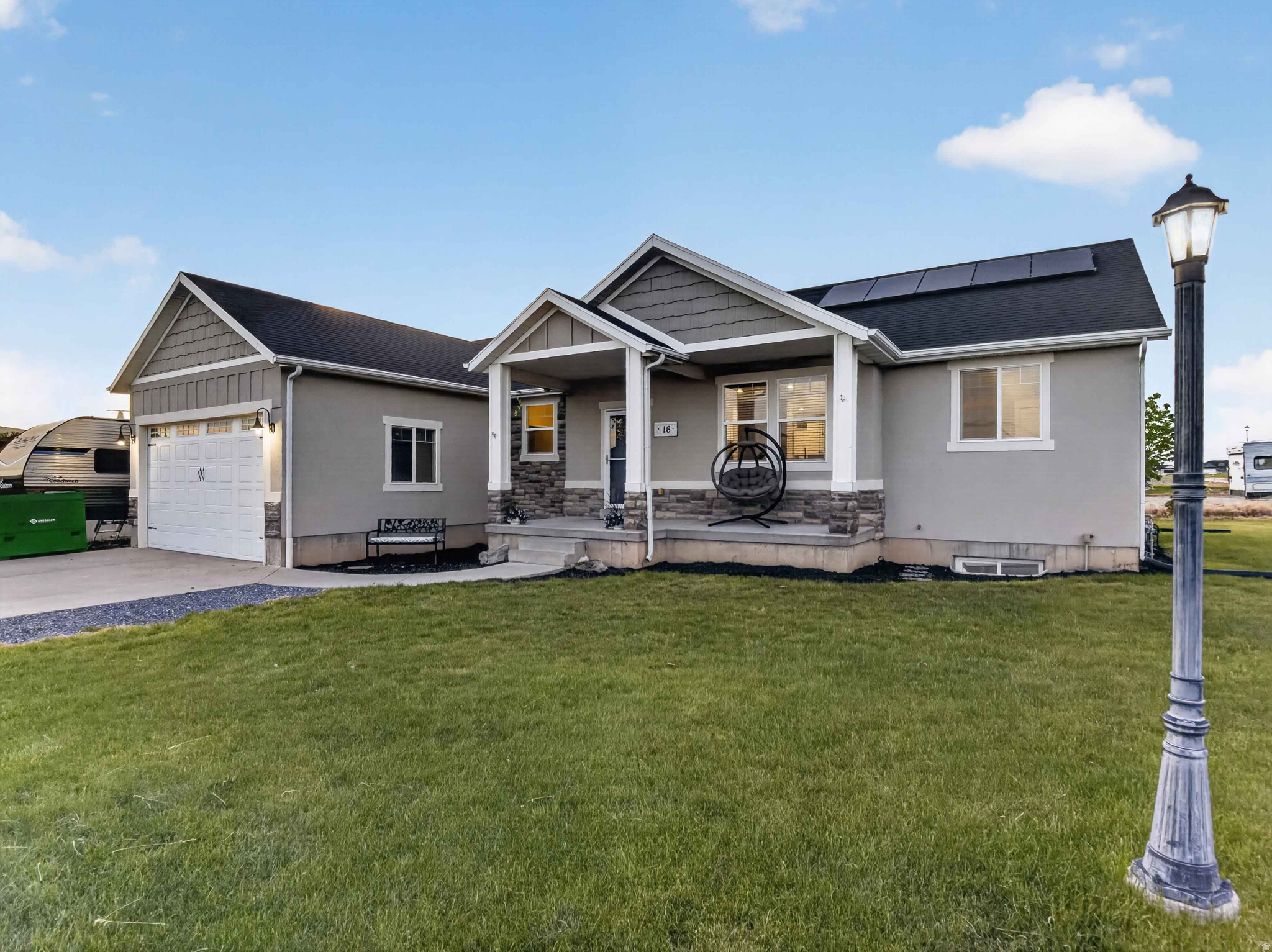 THE MOUNTAIN VIEW ES - Residential