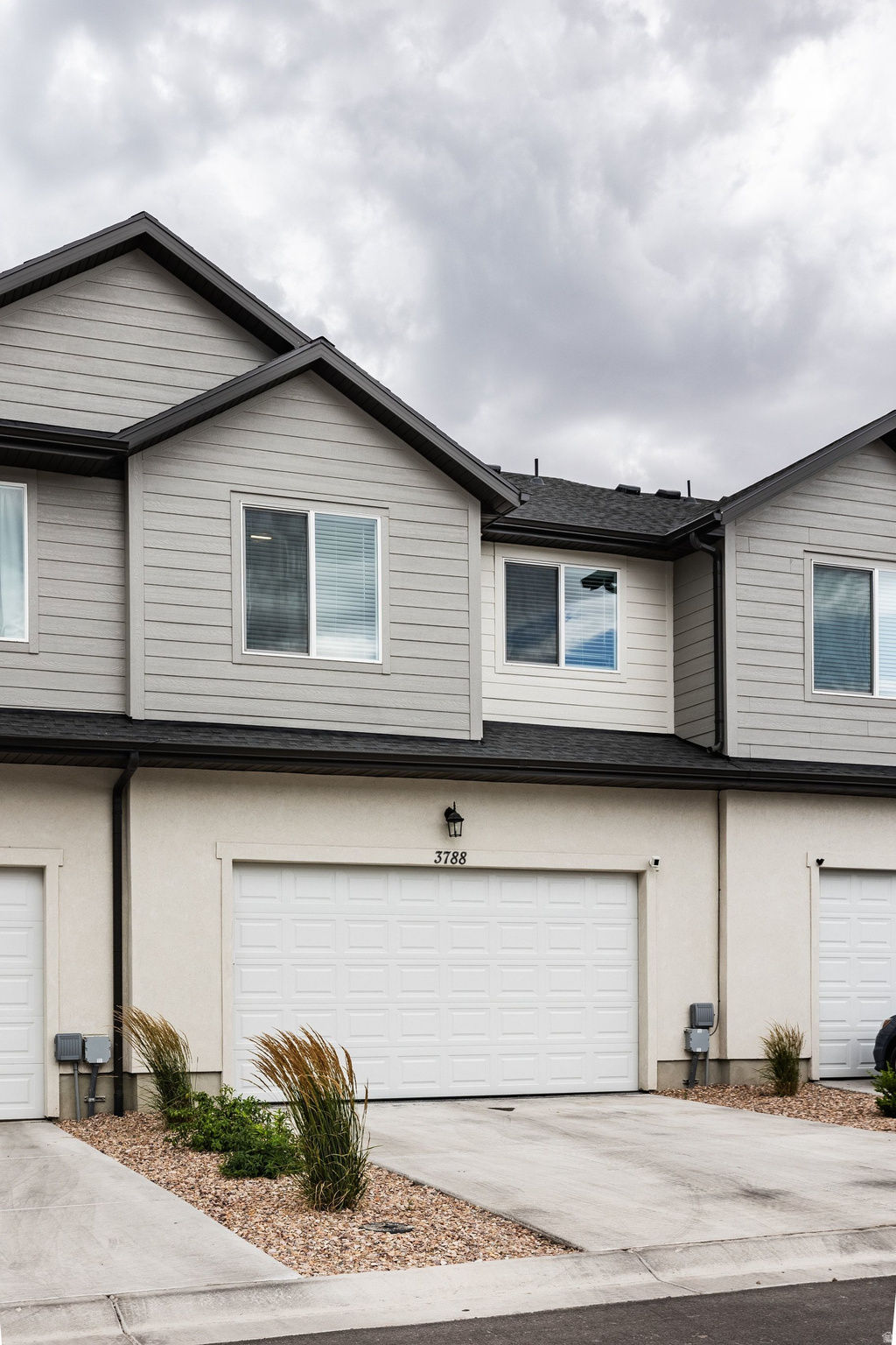 RIVER POINT - Residential