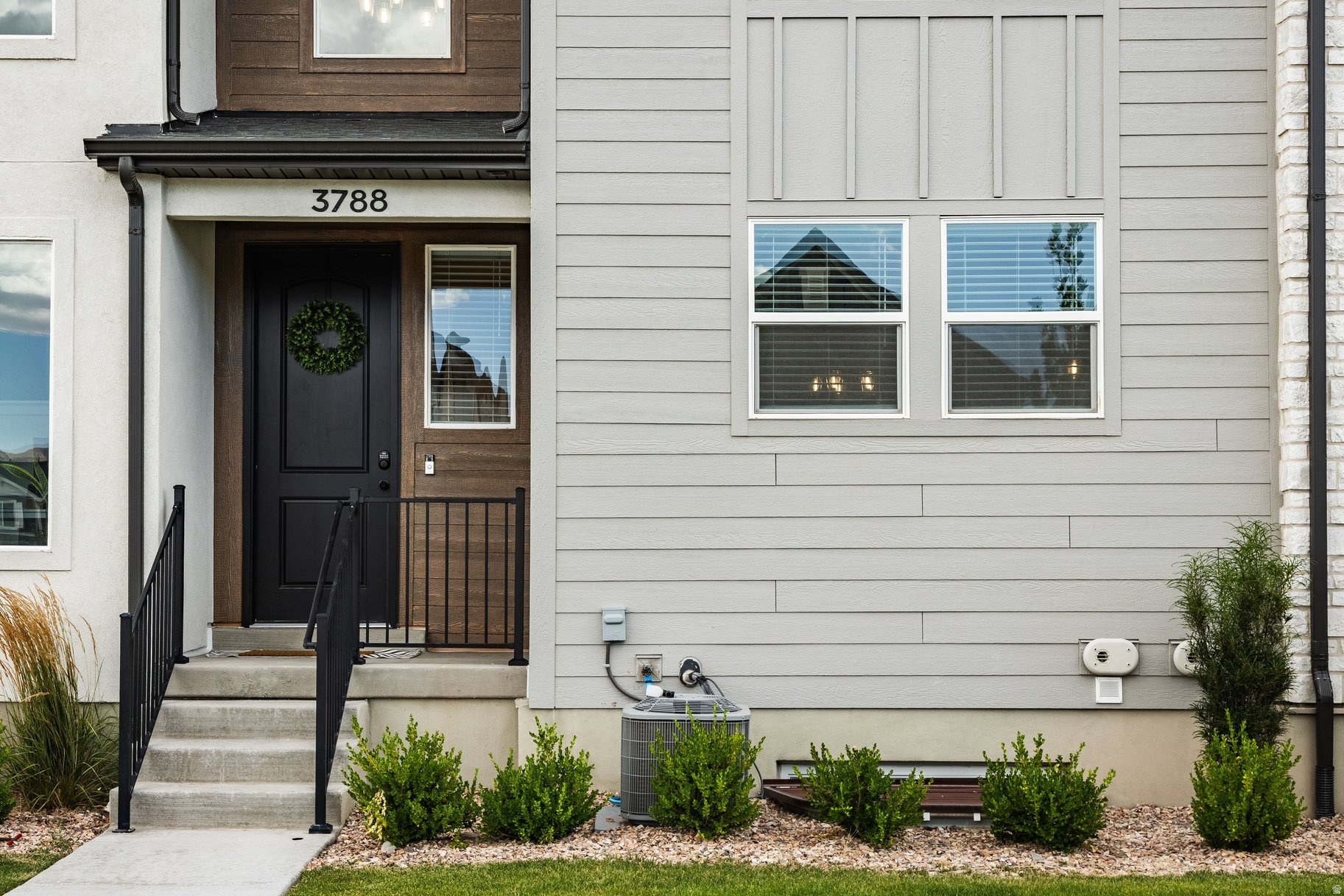 RIVER POINT - Residential