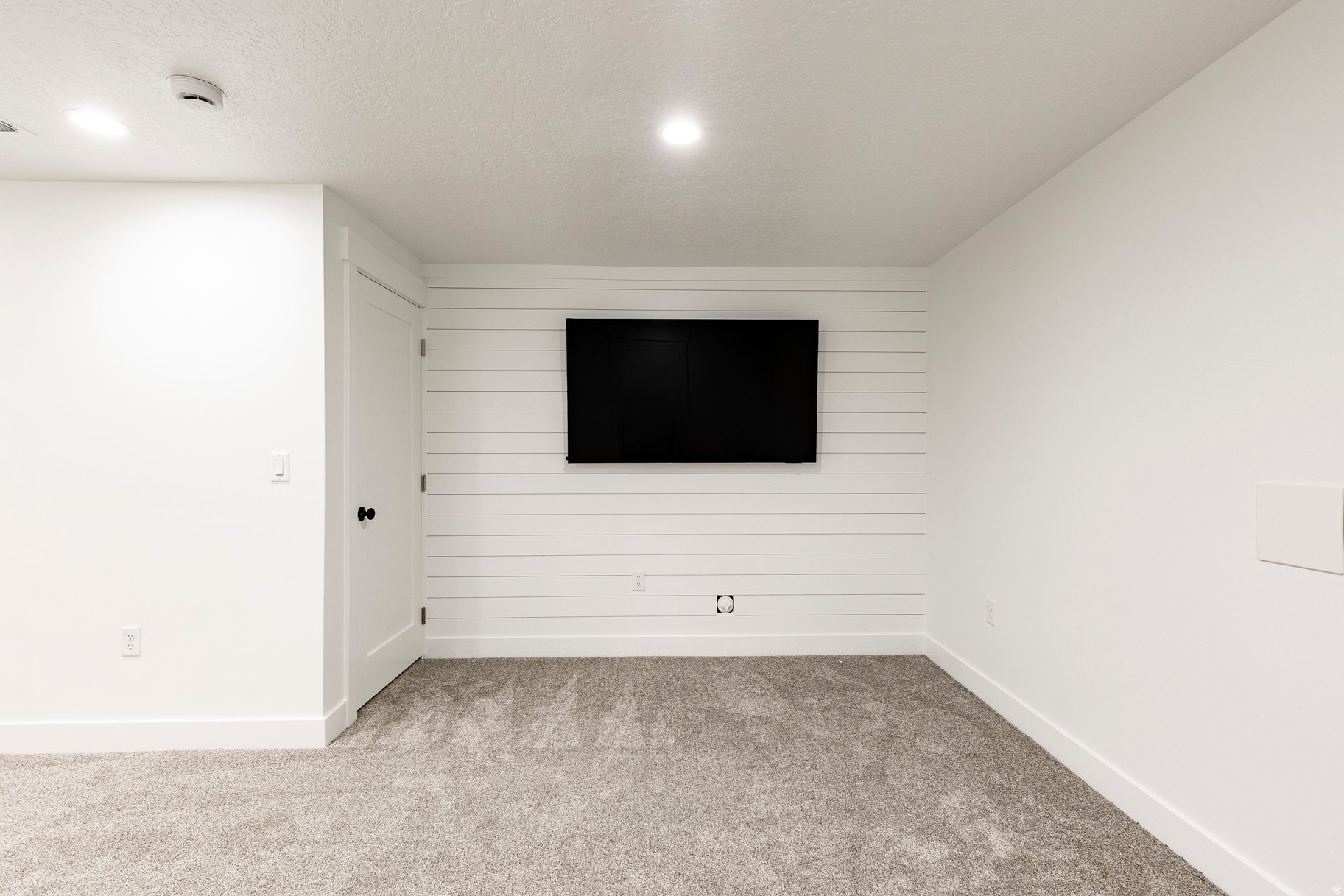 RIVER POINT - Residential