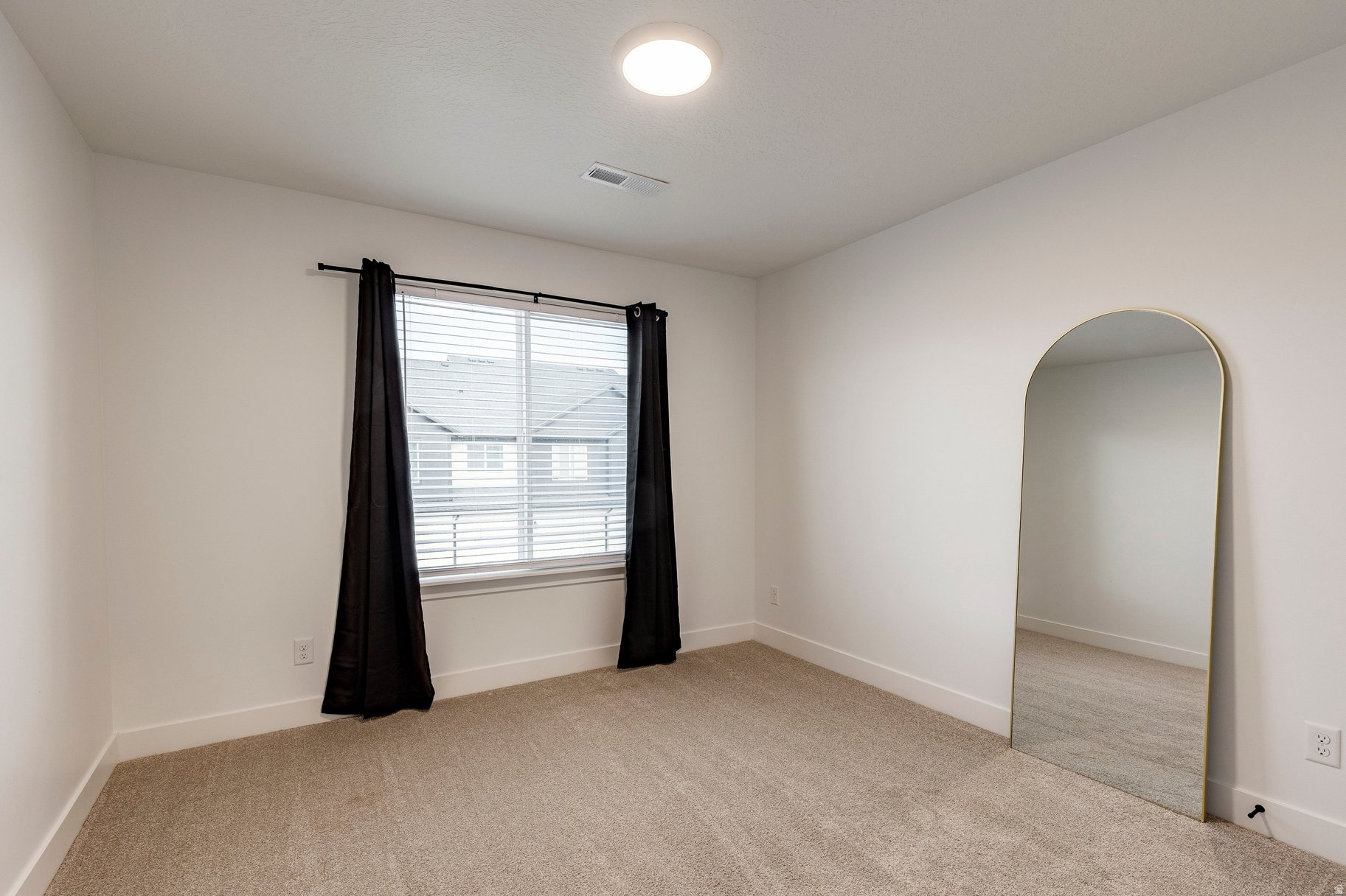 RIVER POINT - Residential