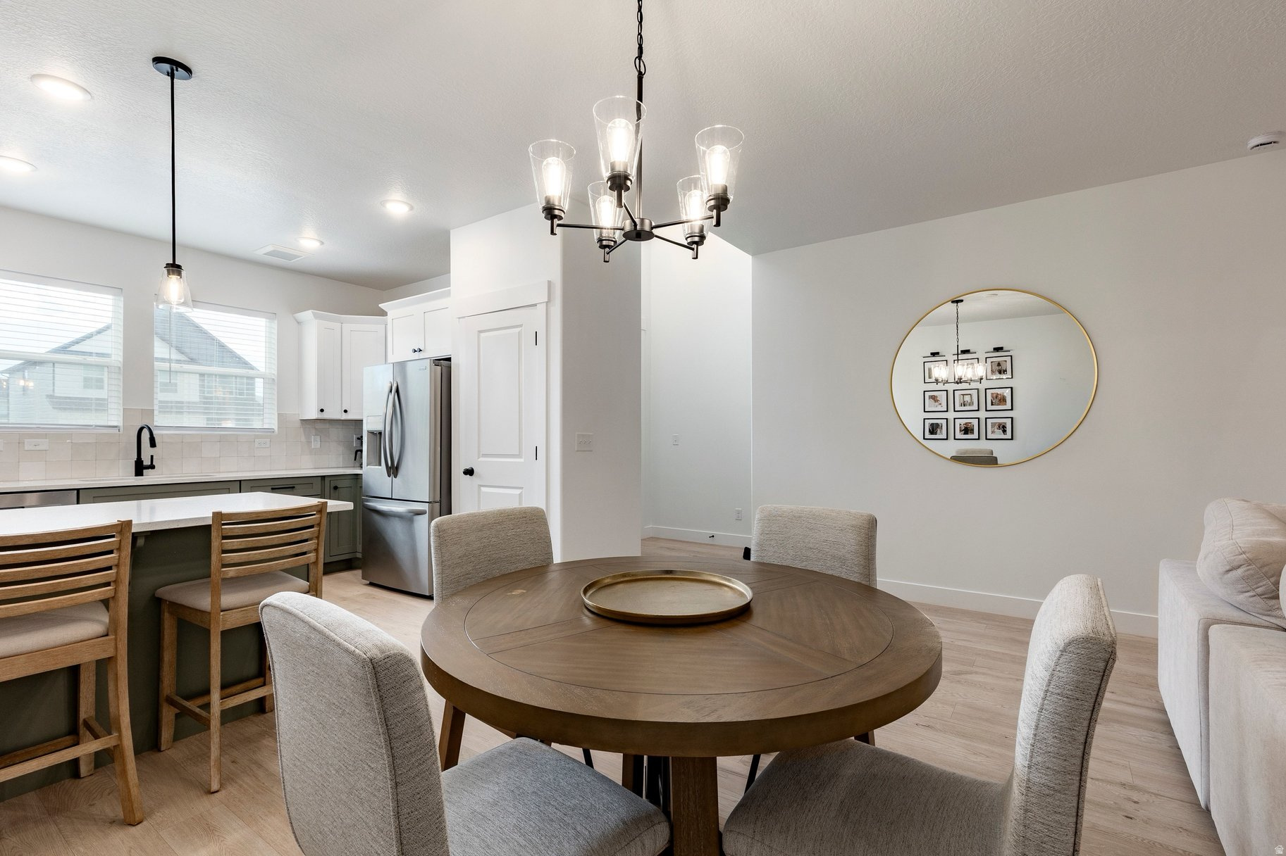 RIVER POINT - Residential