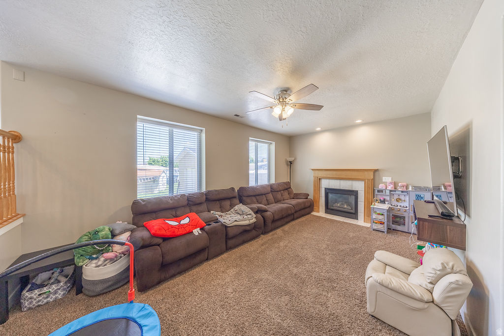 EDGEWATER ESTATES #2 - Residential