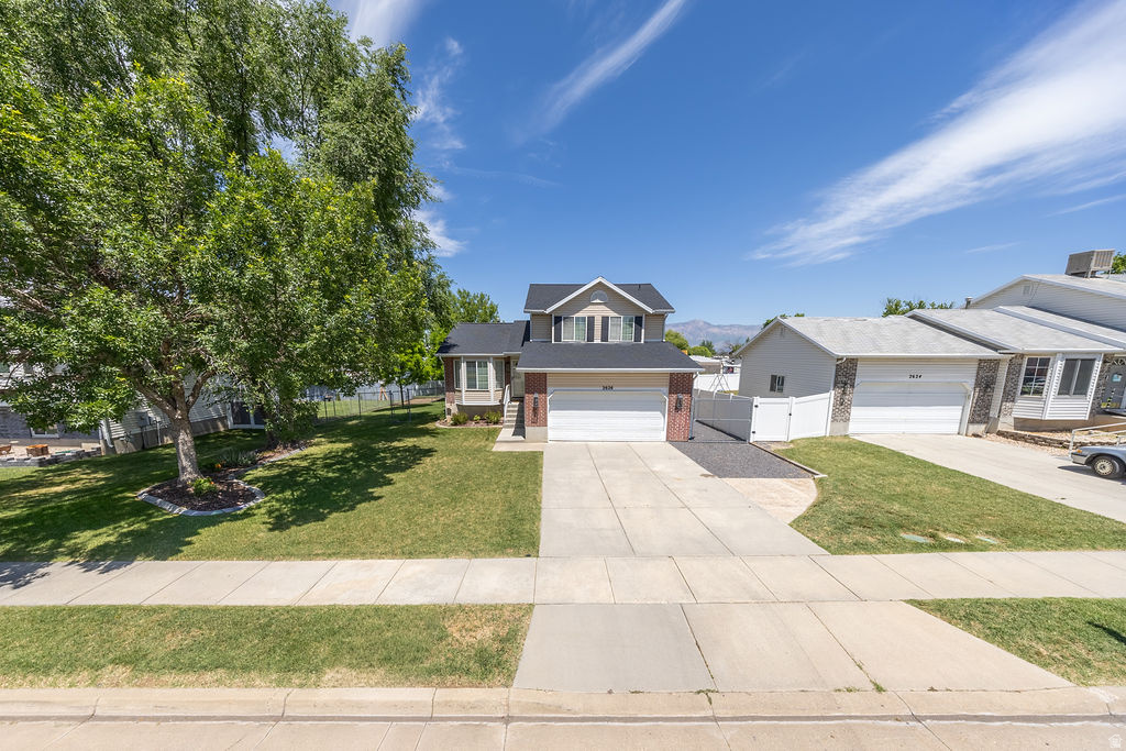 EDGEWATER ESTATES #2 - Residential