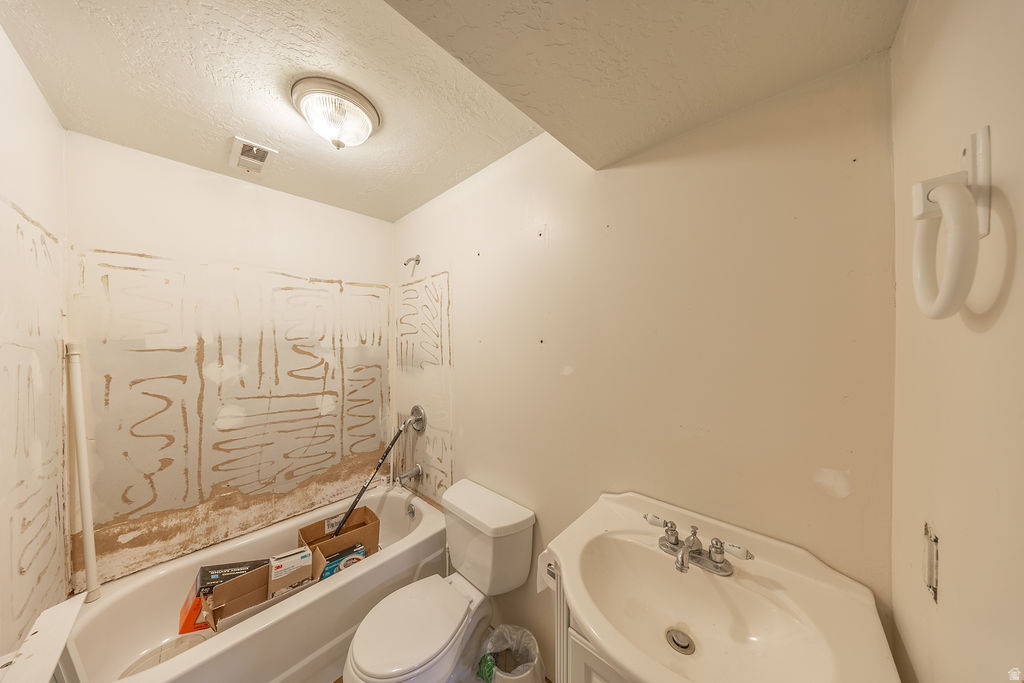 EDGEWATER ESTATES #2 - Residential