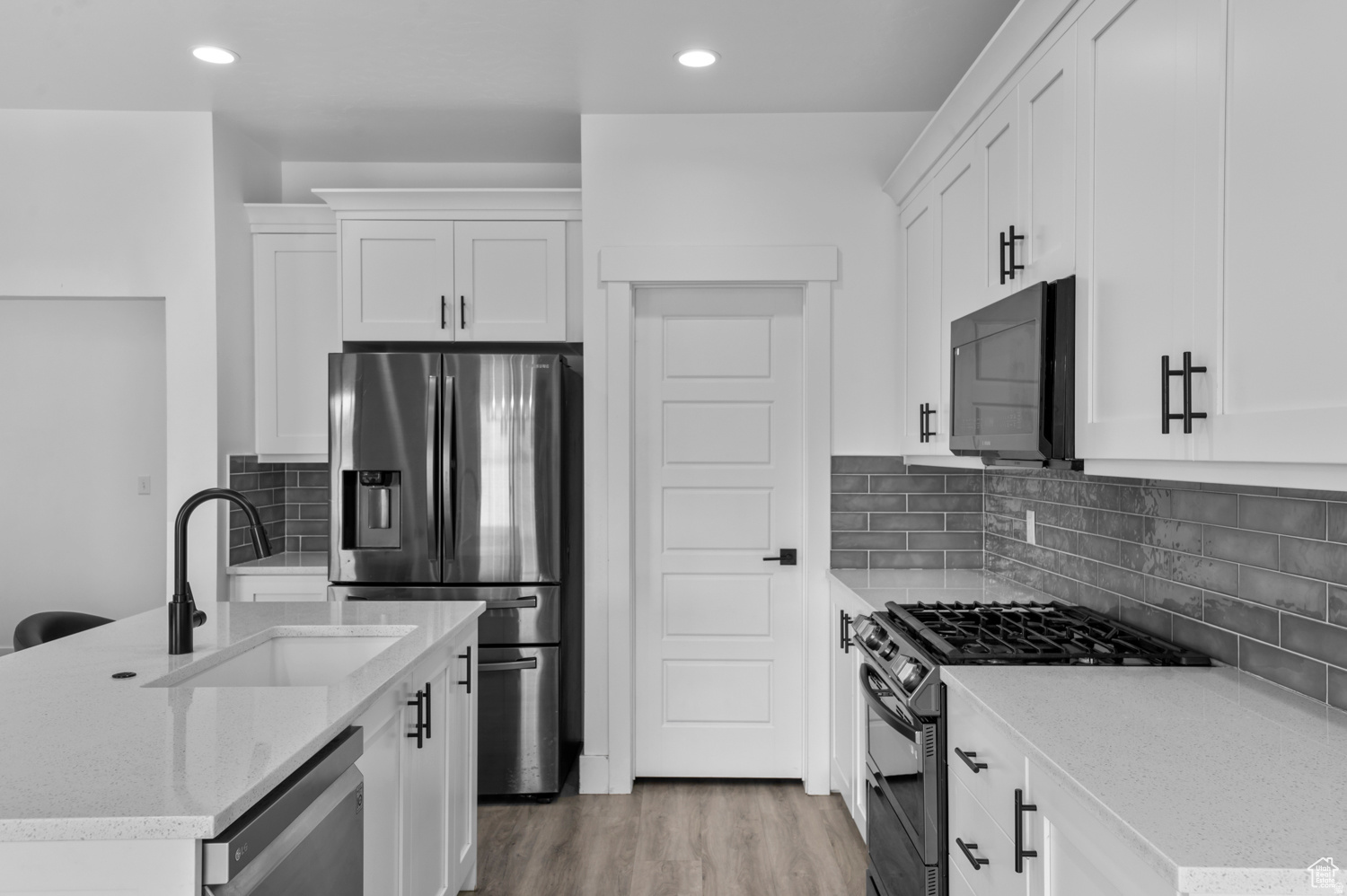 HUNTER'S MEADOW SUBDIVISION - Residential