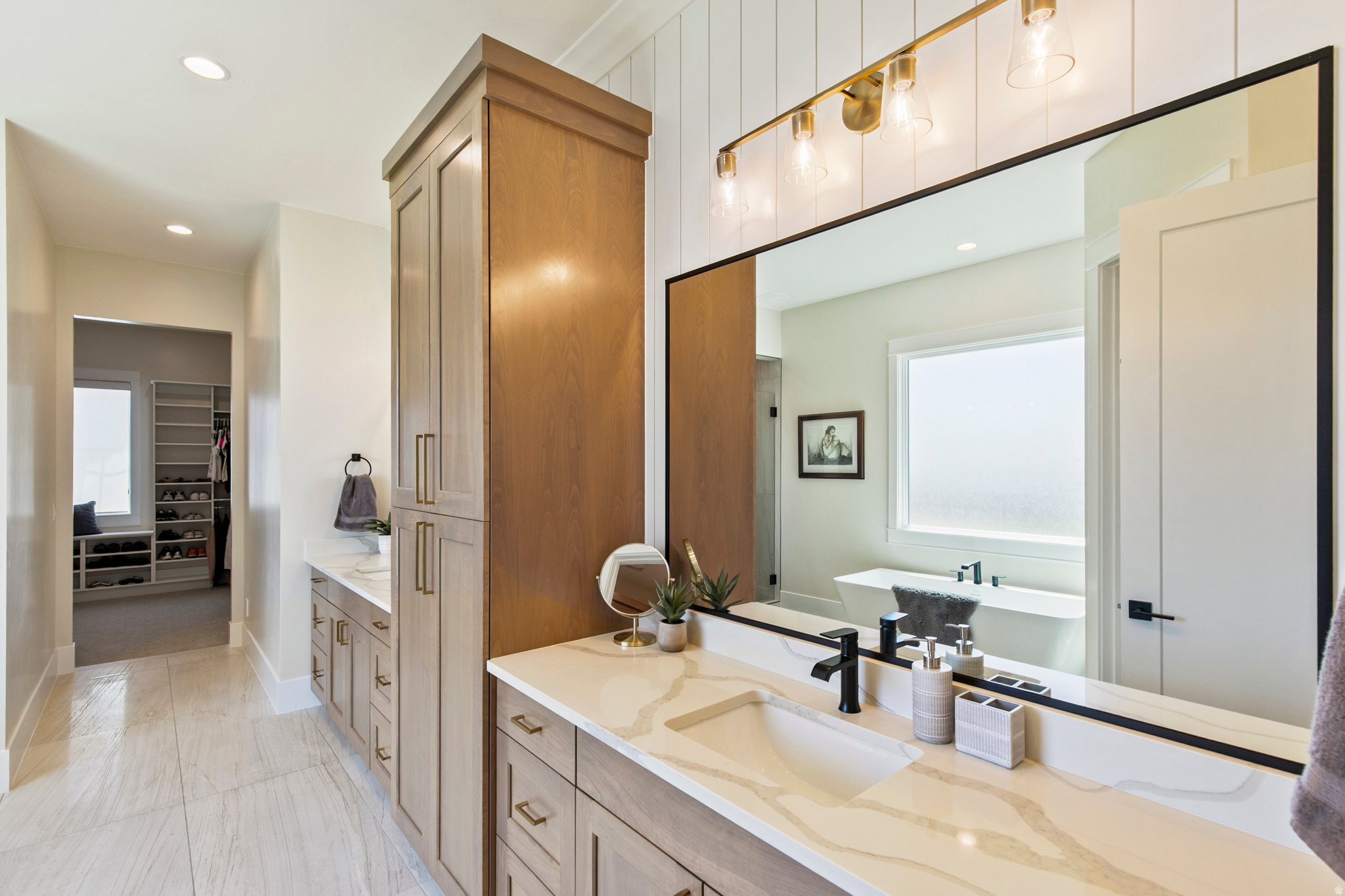 MOORLAND PARK 5 - Residential