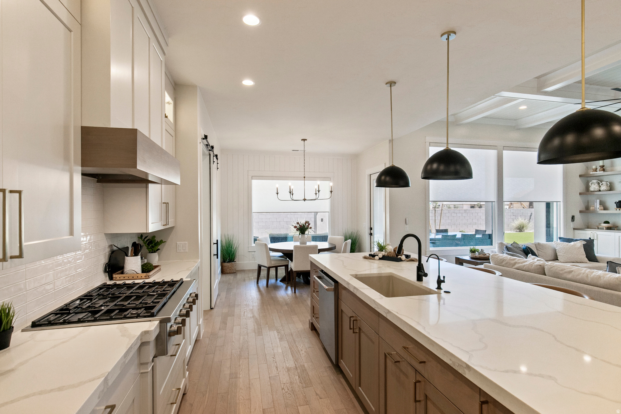 MOORLAND PARK 5 - Residential