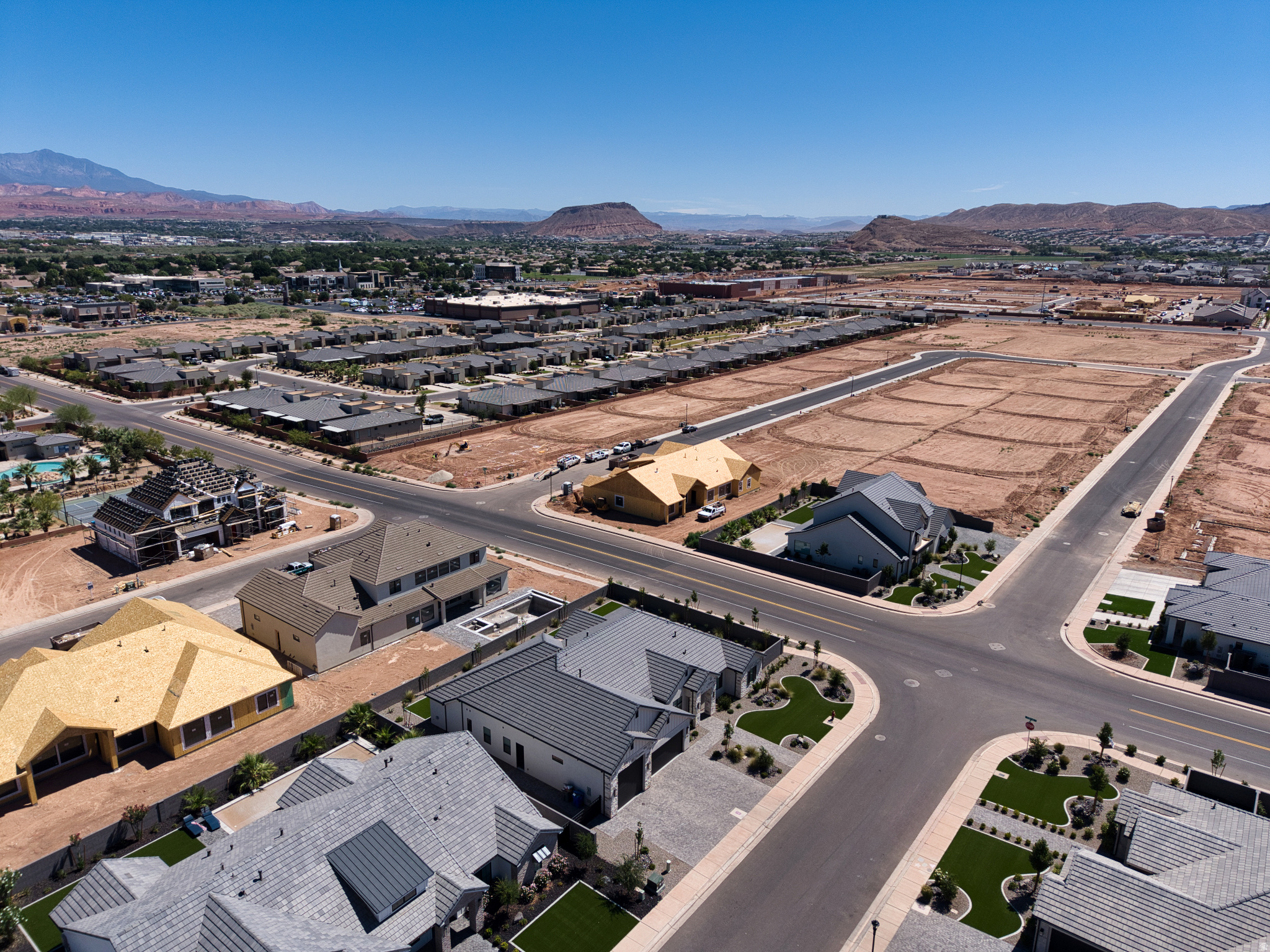 MOORLAND PARK 5 - Residential