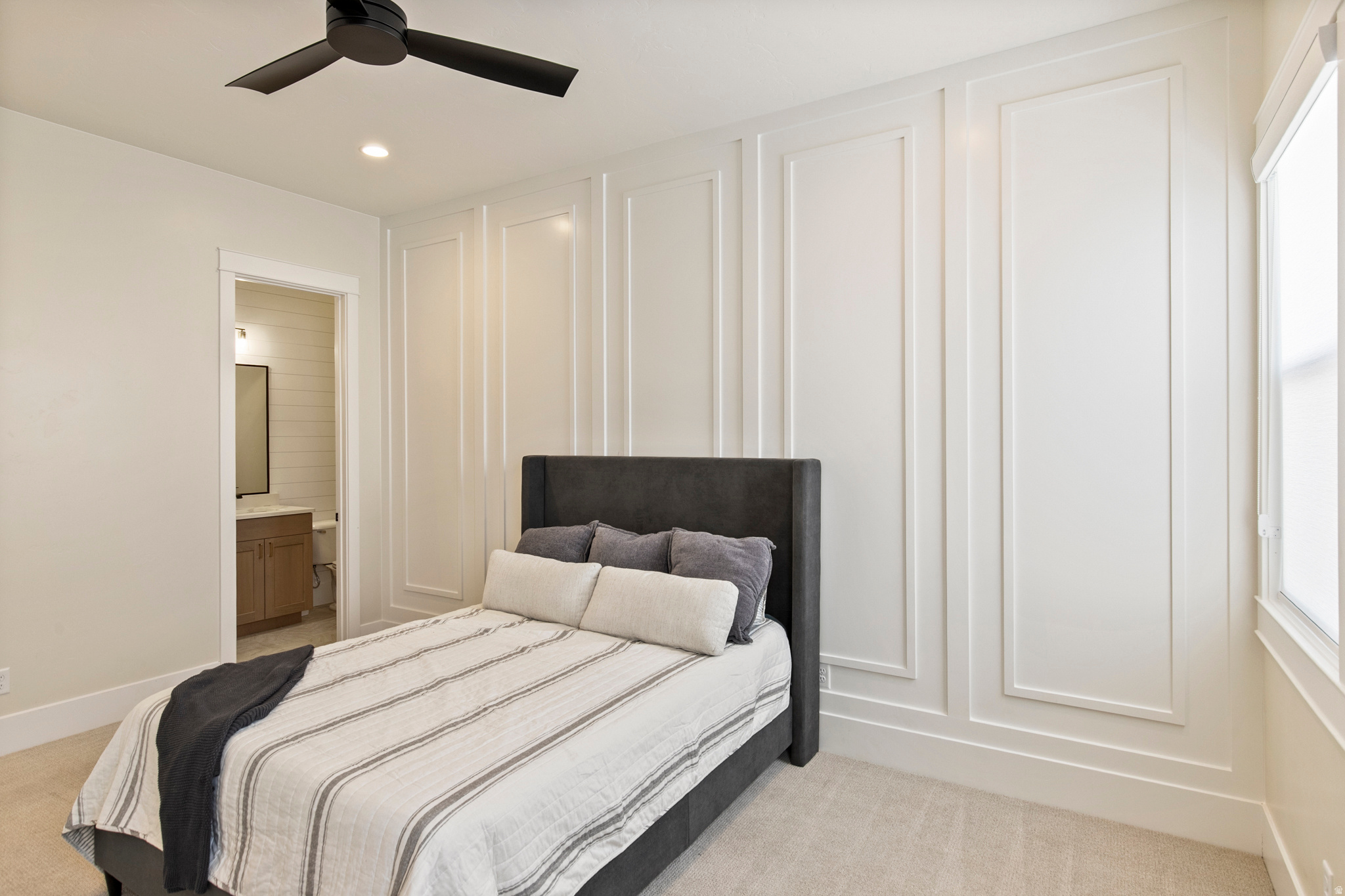 MOORLAND PARK 5 - Residential